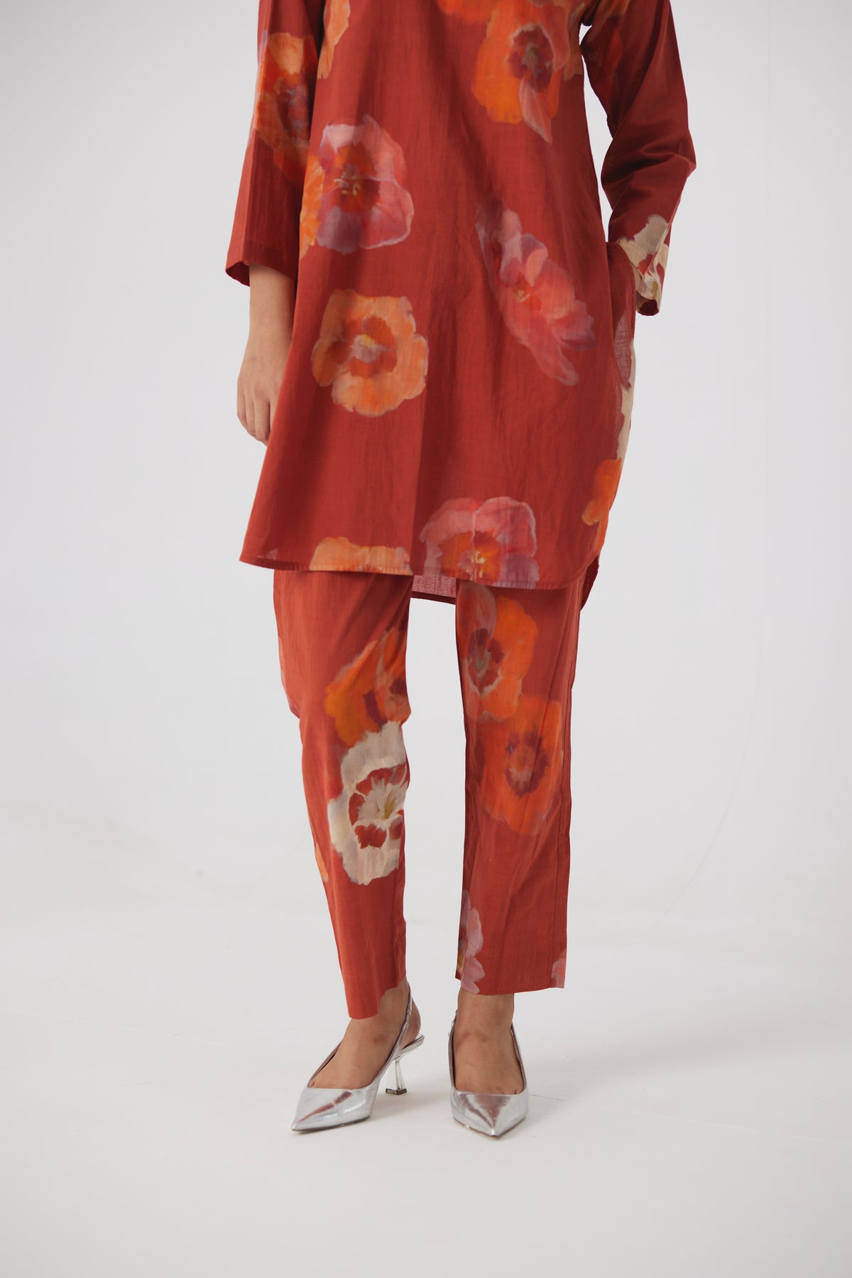 Gardenia Red Short Kurta Set