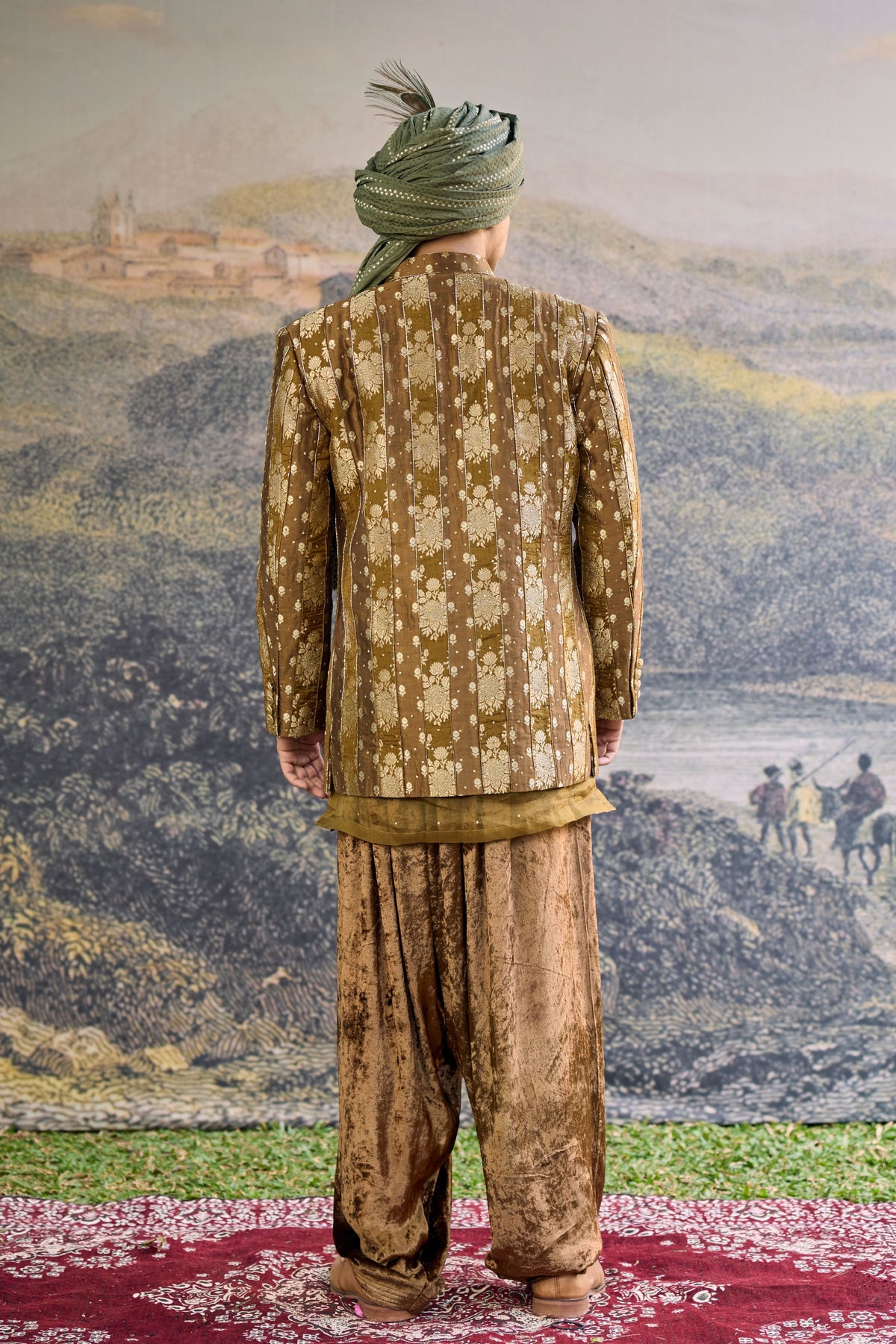 Zarvika Brocade Bundi Set