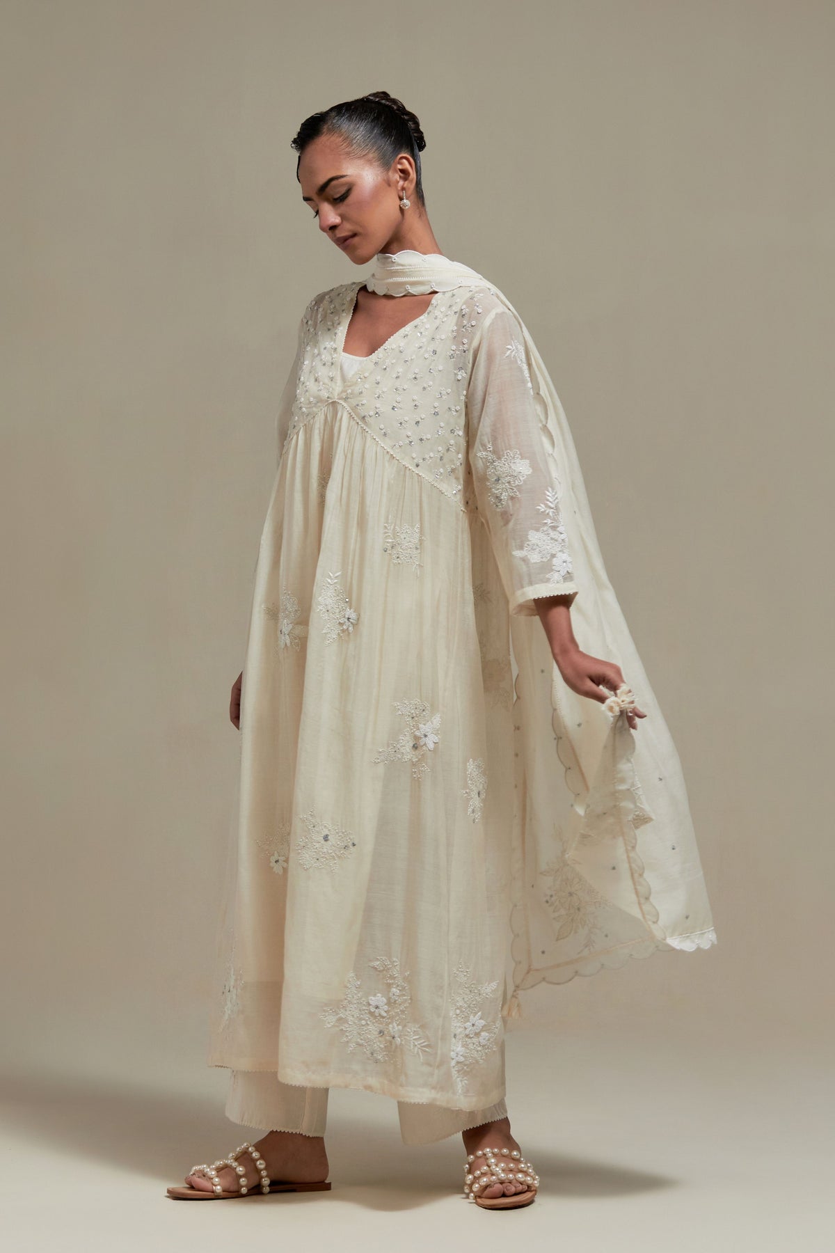 Off White V-Neck Kurta Set