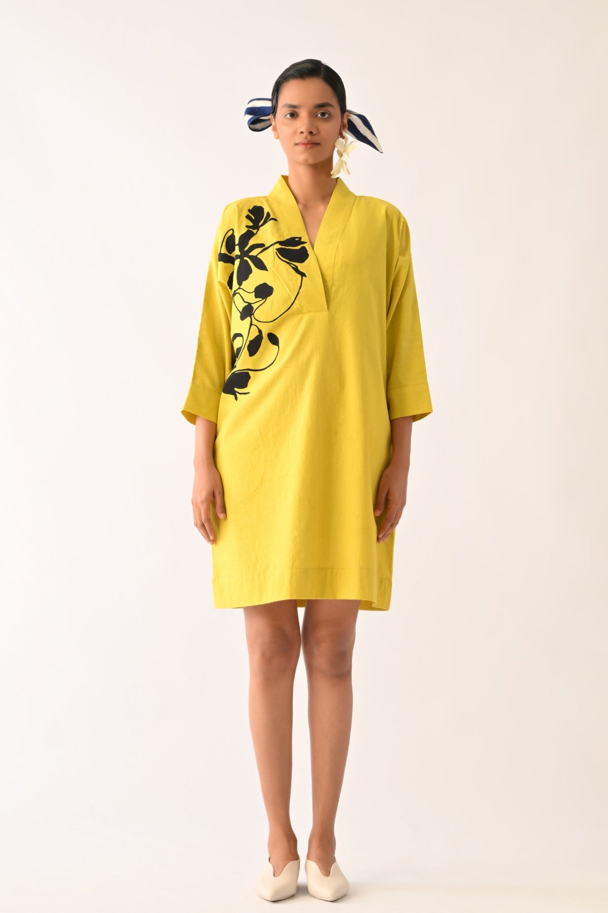 Mono Citrus Sicily Applique Dress