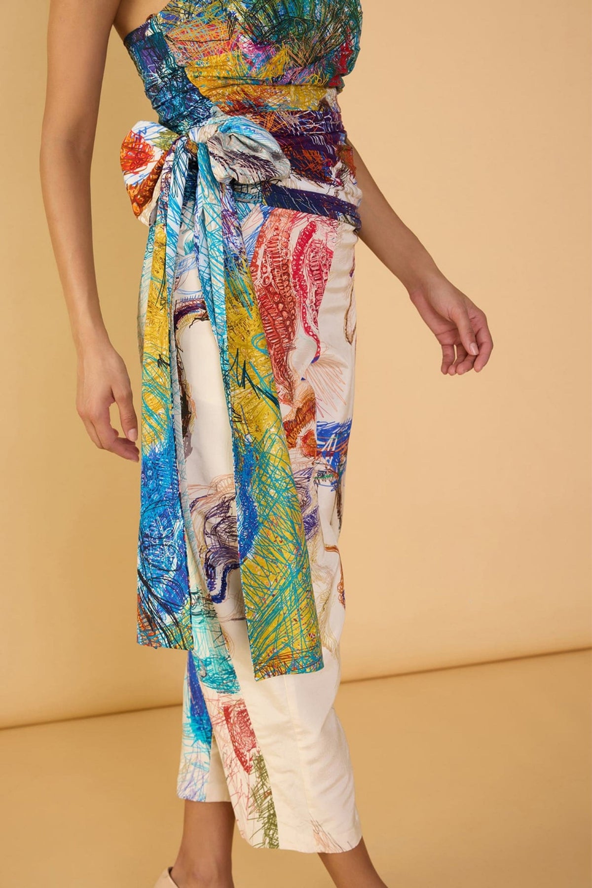 Abstract Print Strapless Blouse