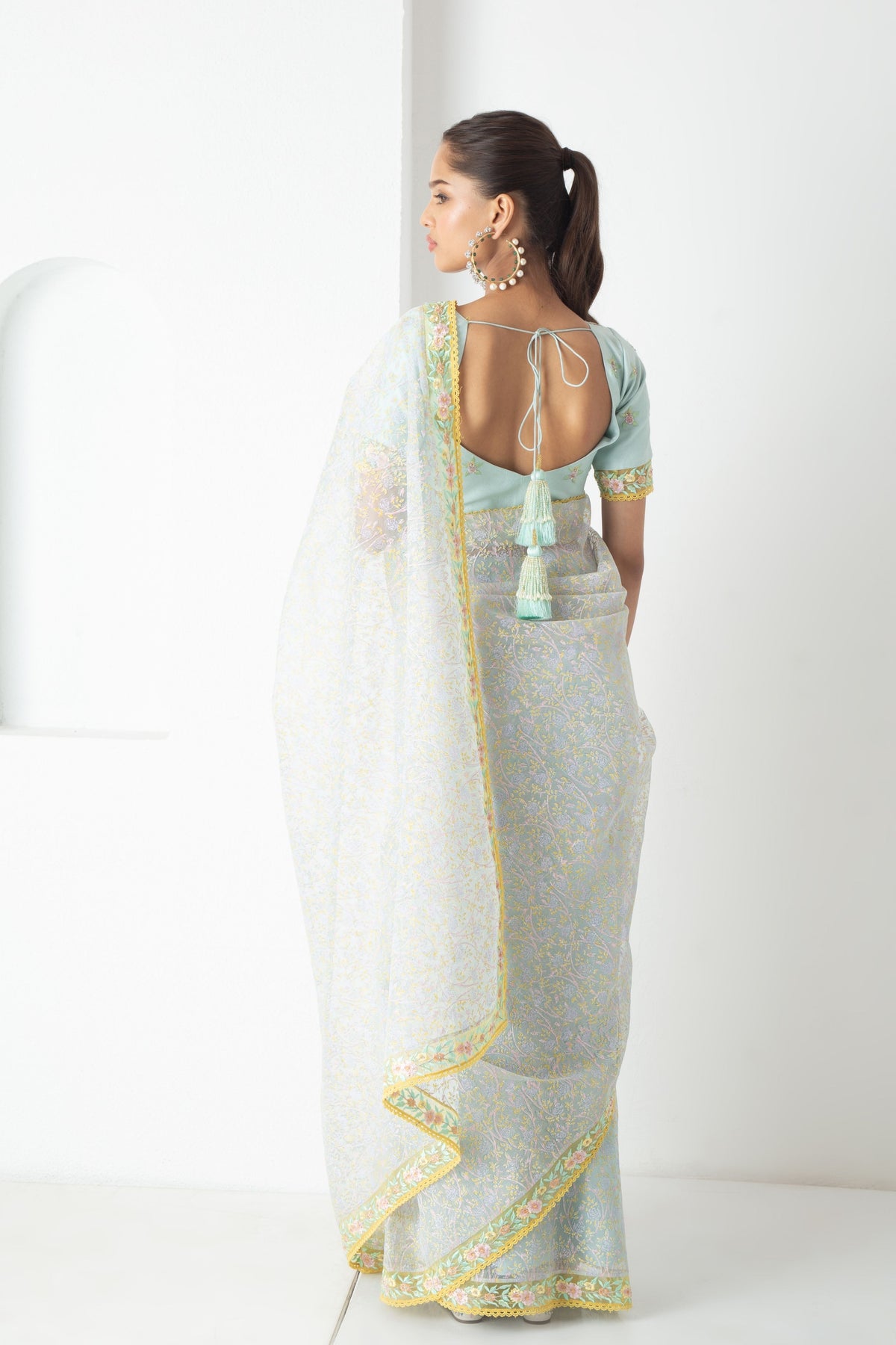 Izel Saree With Blouse