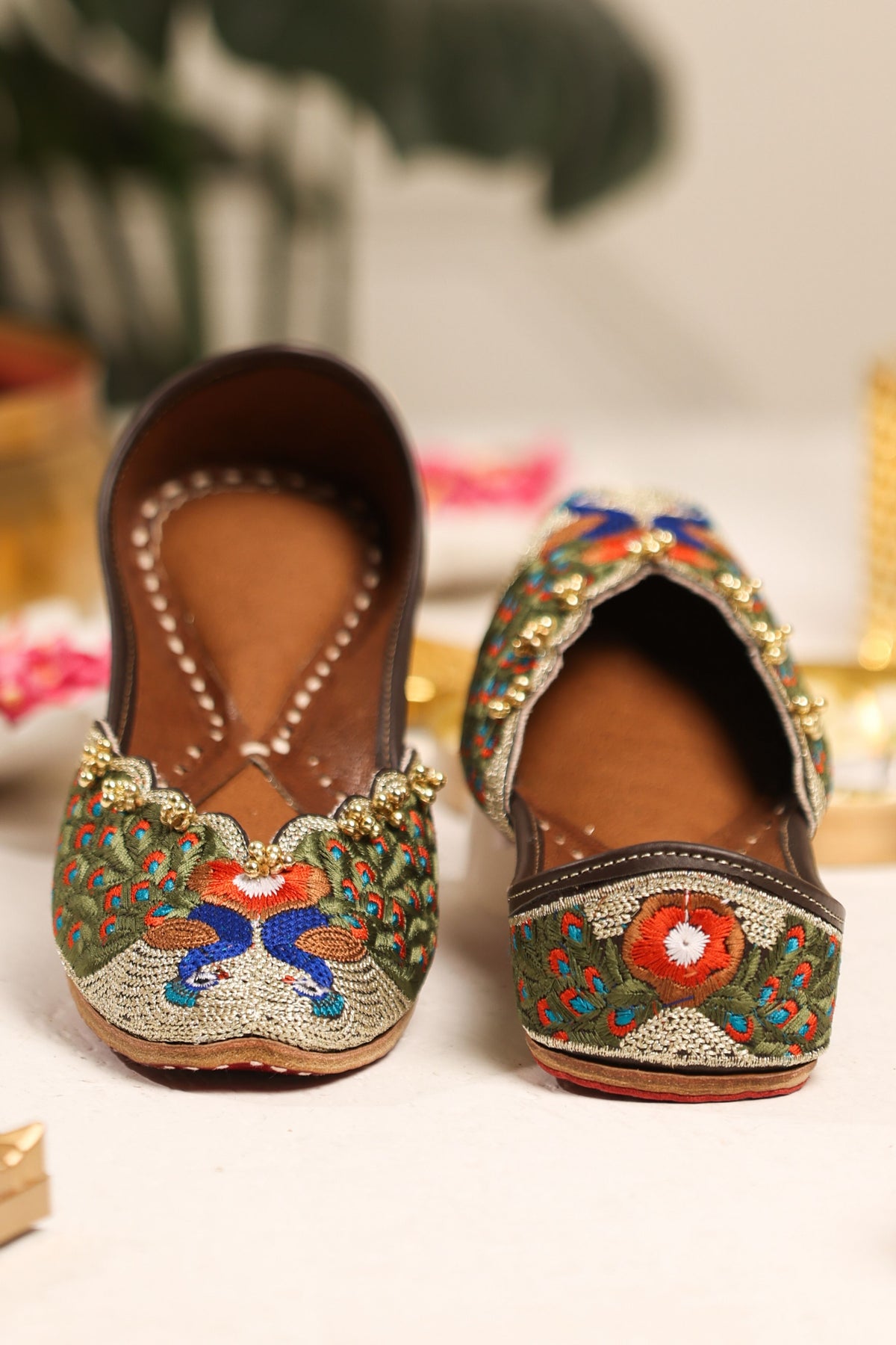 Mayurakshi Juttis