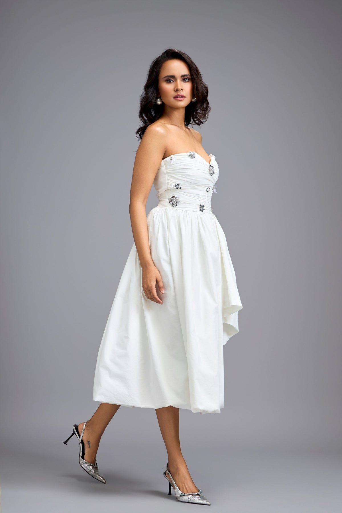 Voluminous Gathered Fitted  Midi Dress
