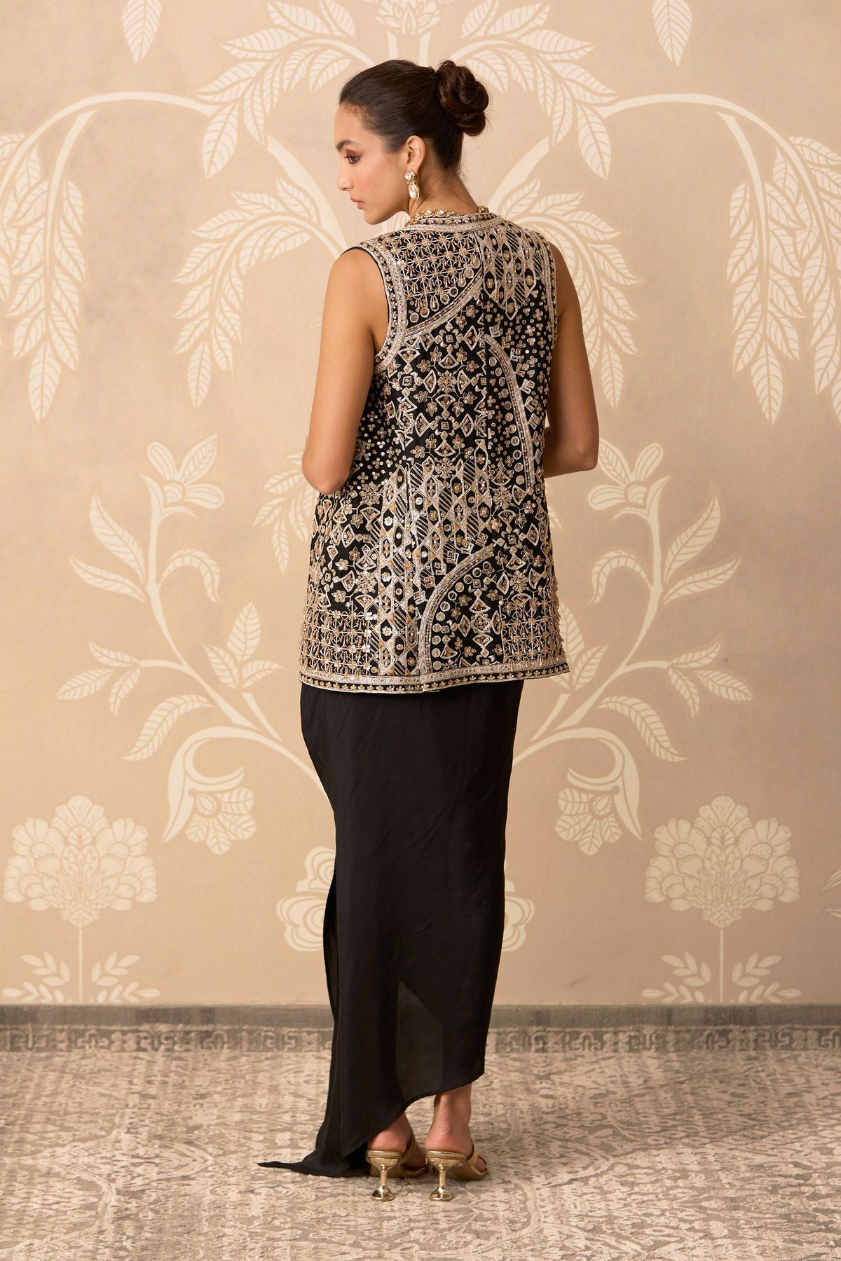 Aaina Jacket Skirt Set