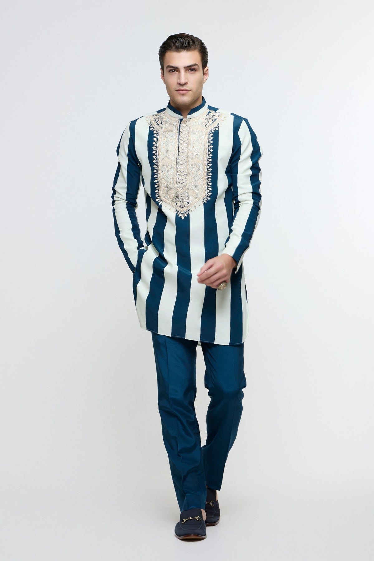 Nayab Stripe Kurta Set