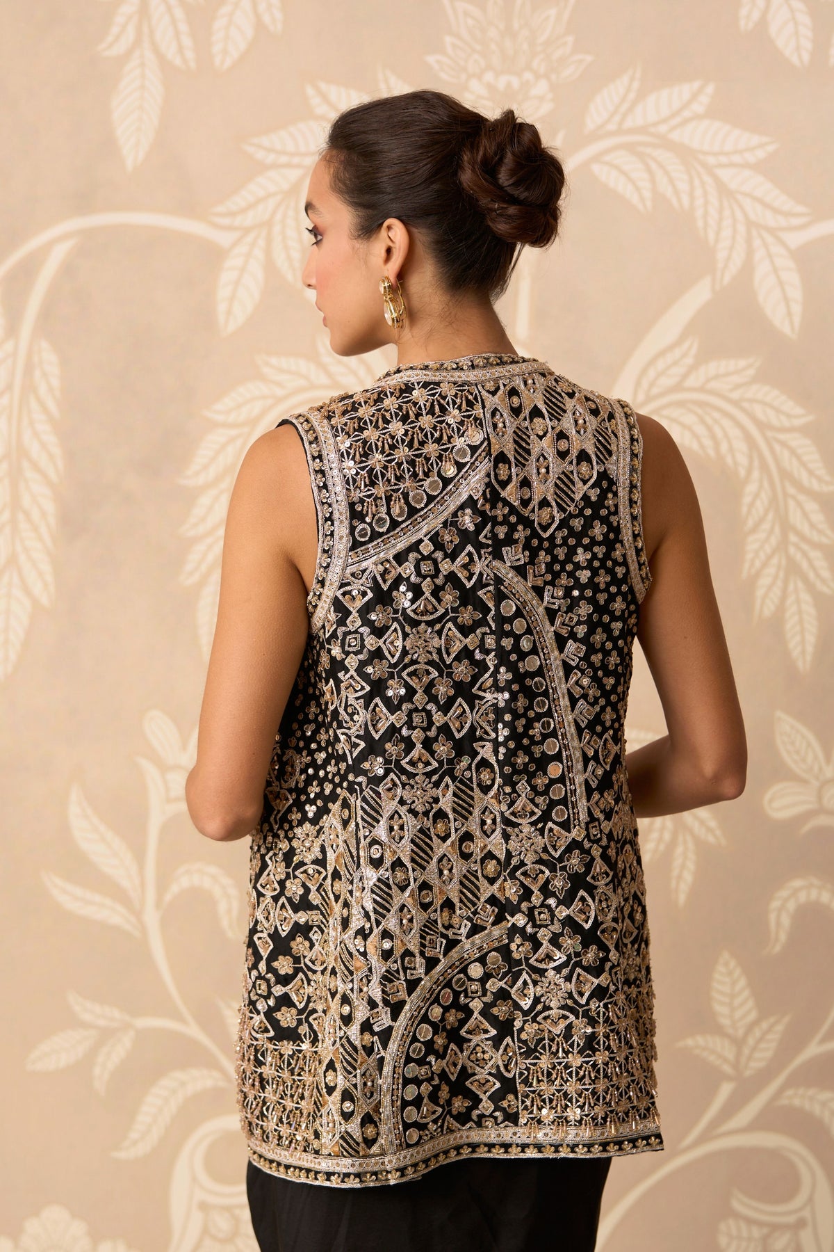 Aaina Jacket Skirt Set