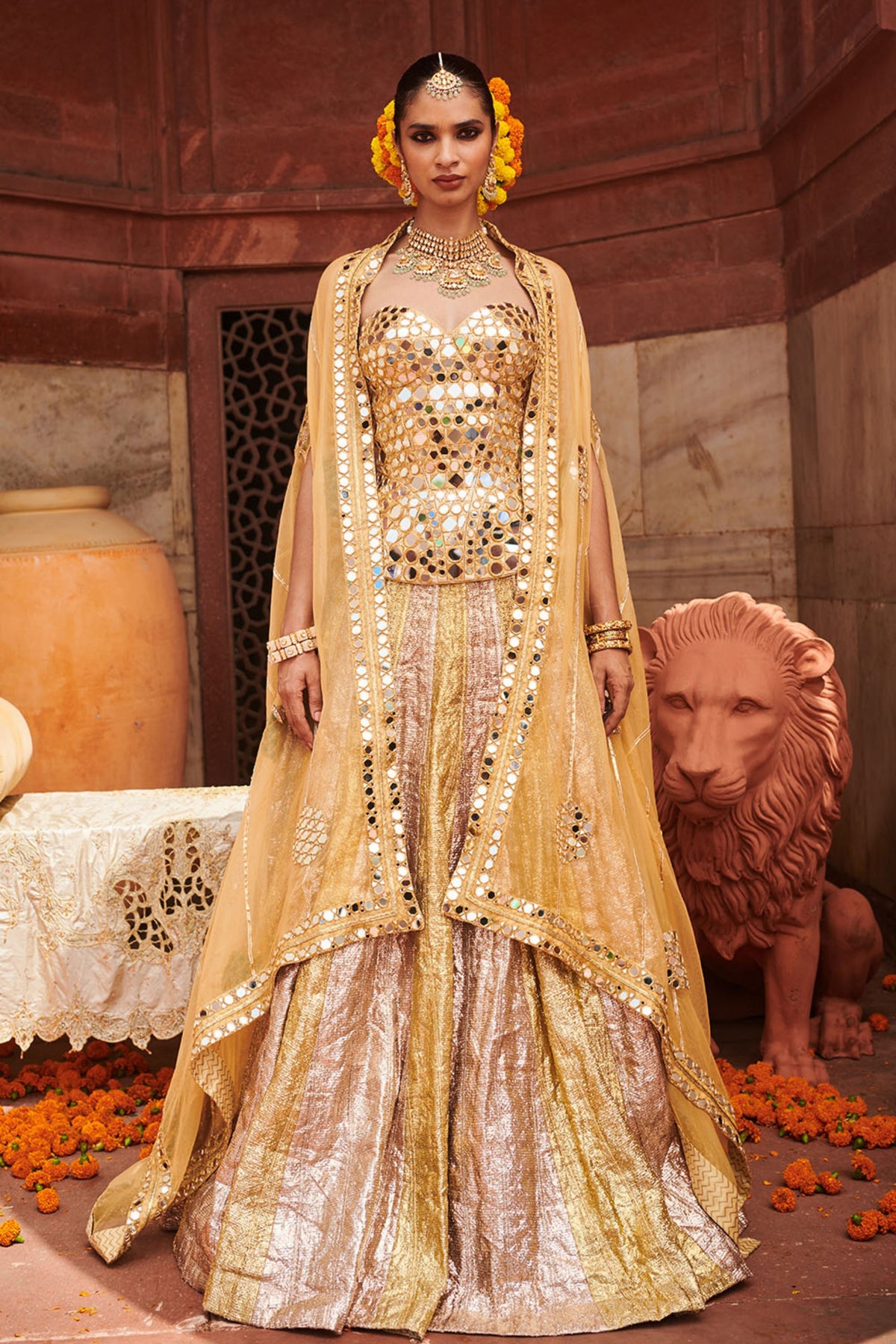 Chandi Sona Sheesh Lampi Lehenga