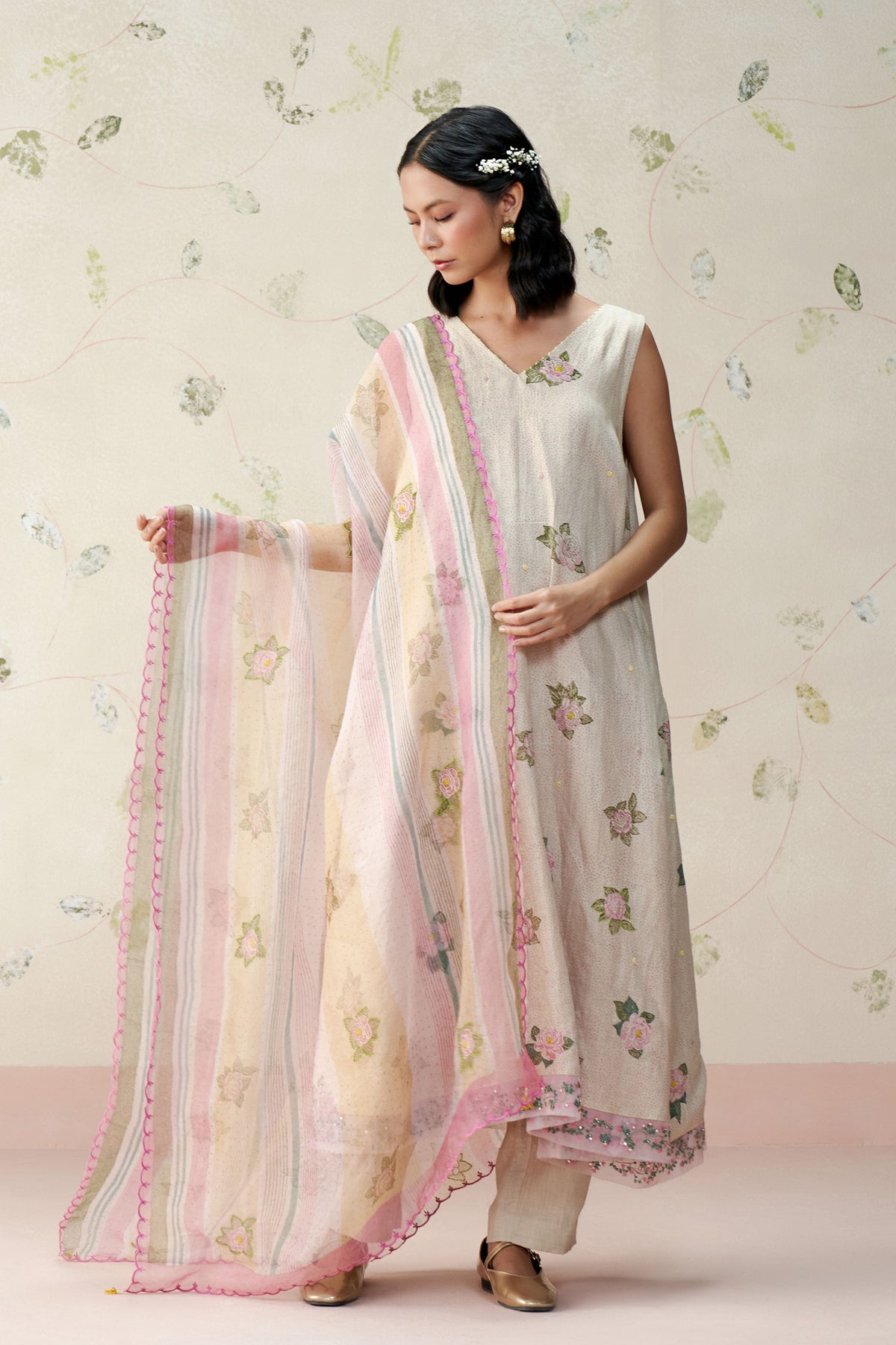 Rose De Meaux Dupatta