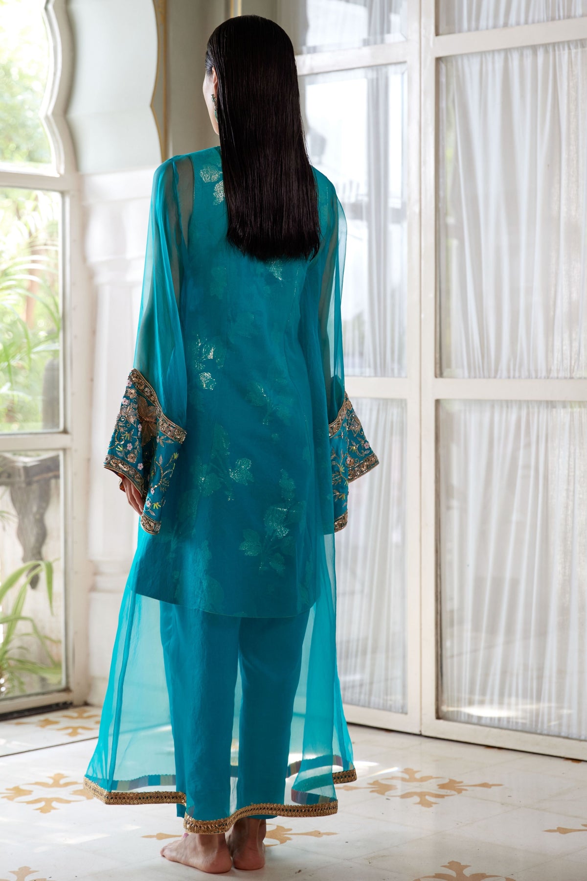 Qaynat Kurta Set