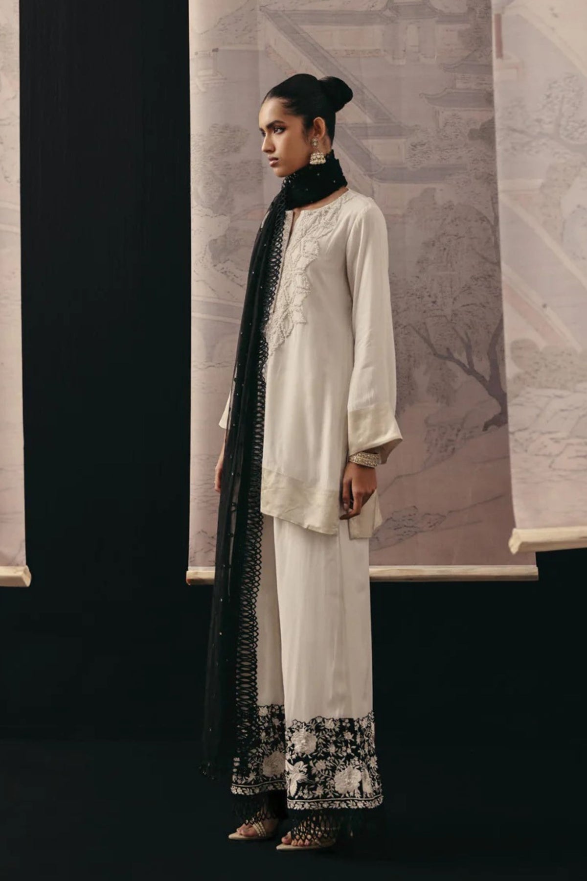 Beige Gaara Palazzos