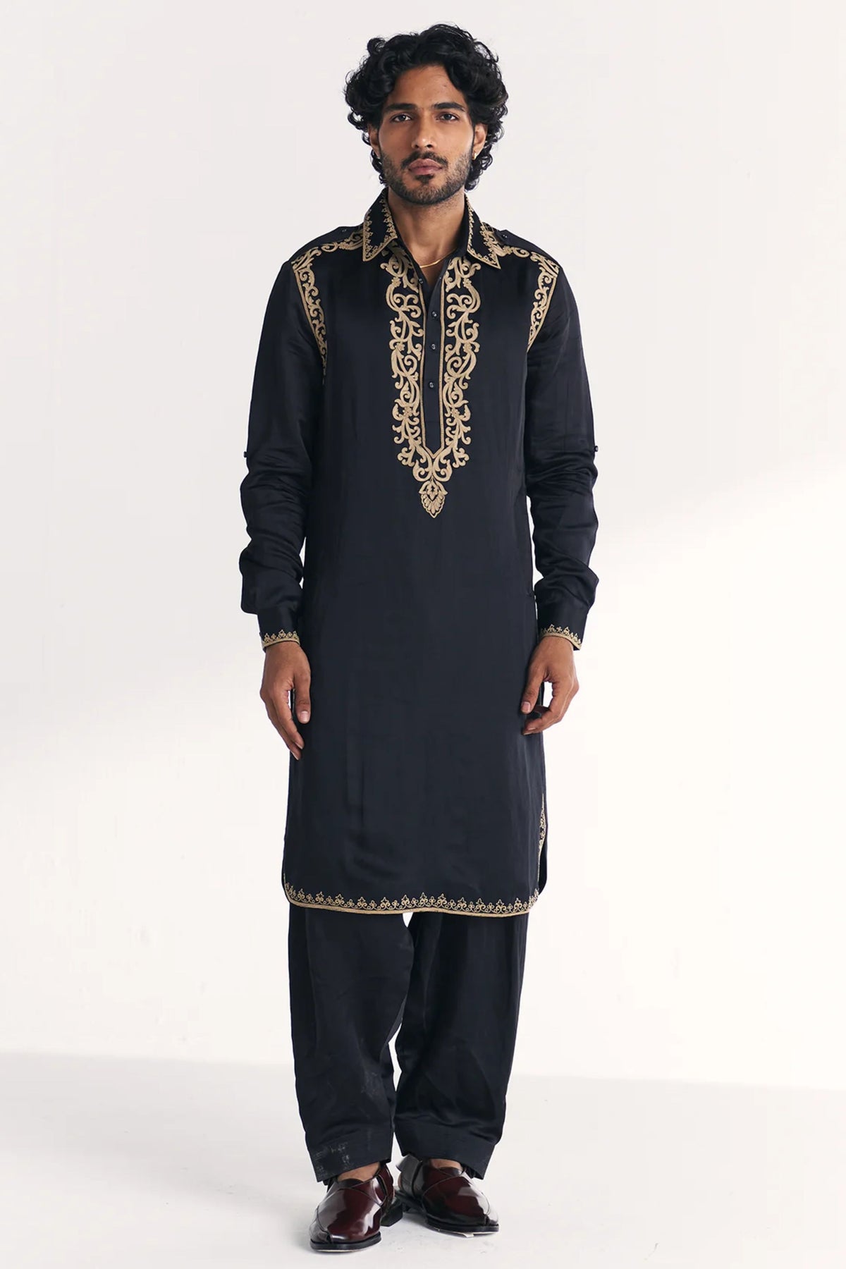 Wajad Black Pathani Kurta Set