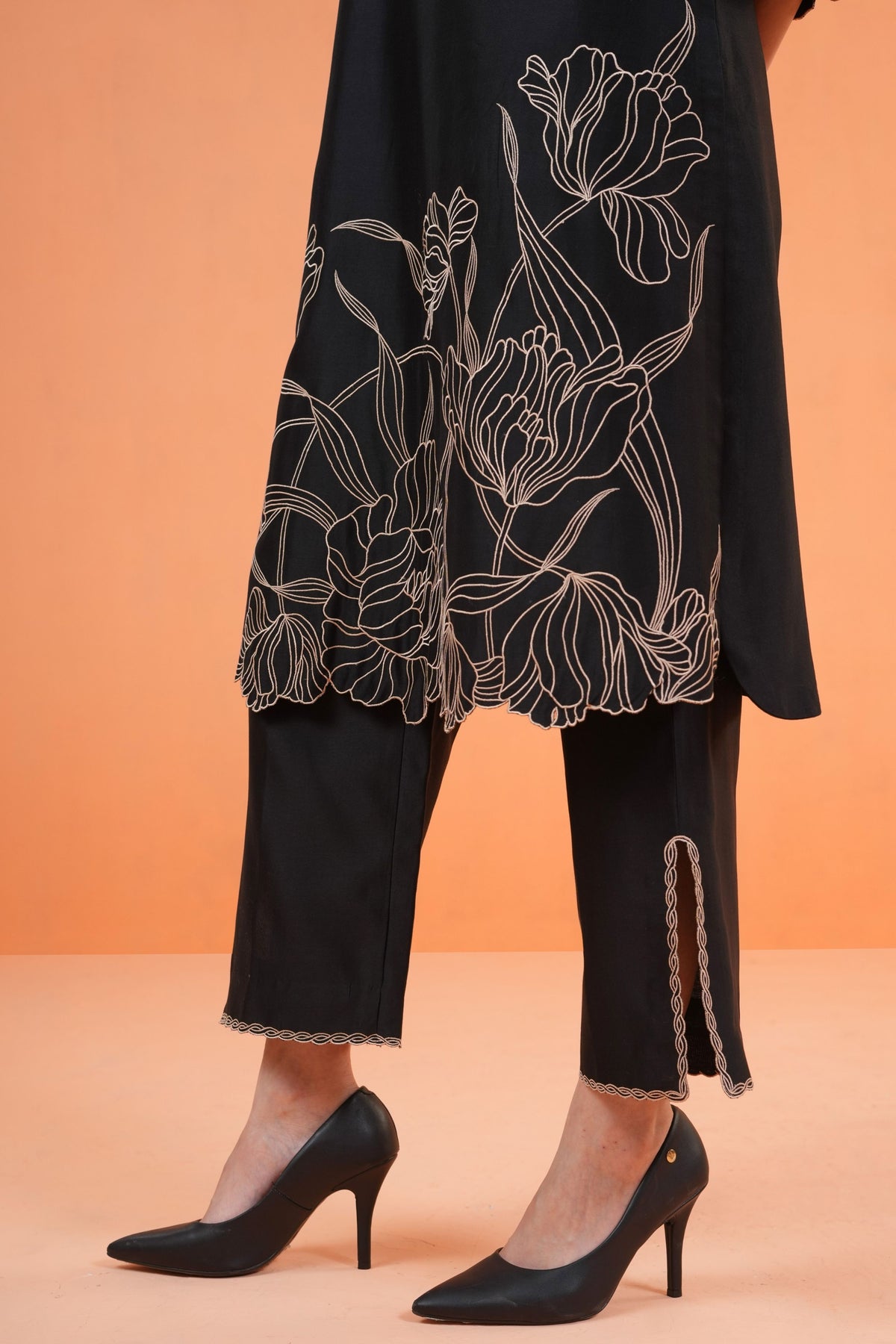 Black Oasis Tunic Set