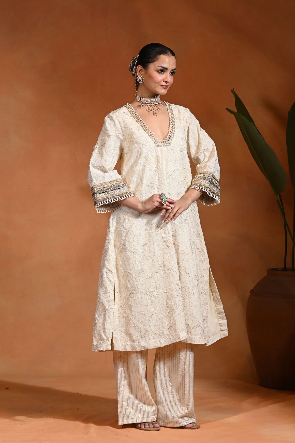 Ivory Gold Shubhra Set