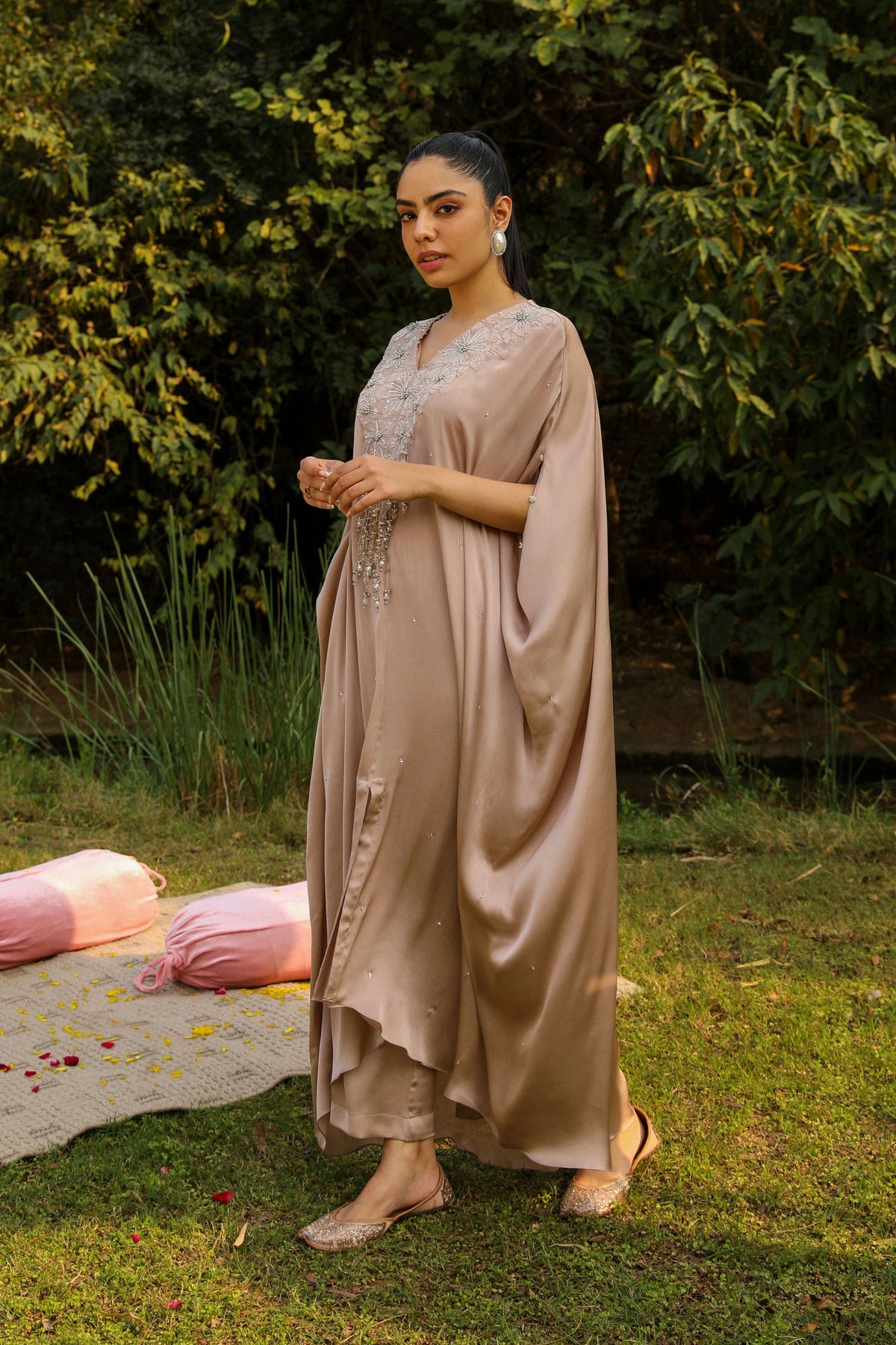 Bulbul Kaftan Set