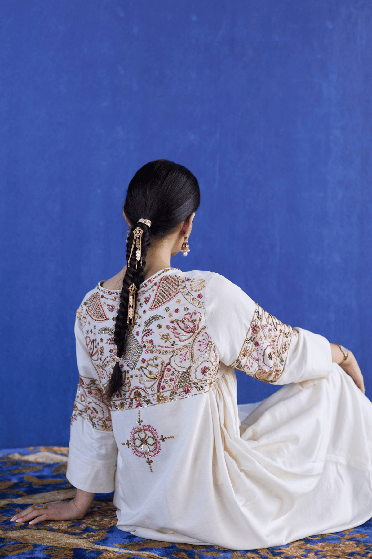 White Kaura Kurta And Pants
