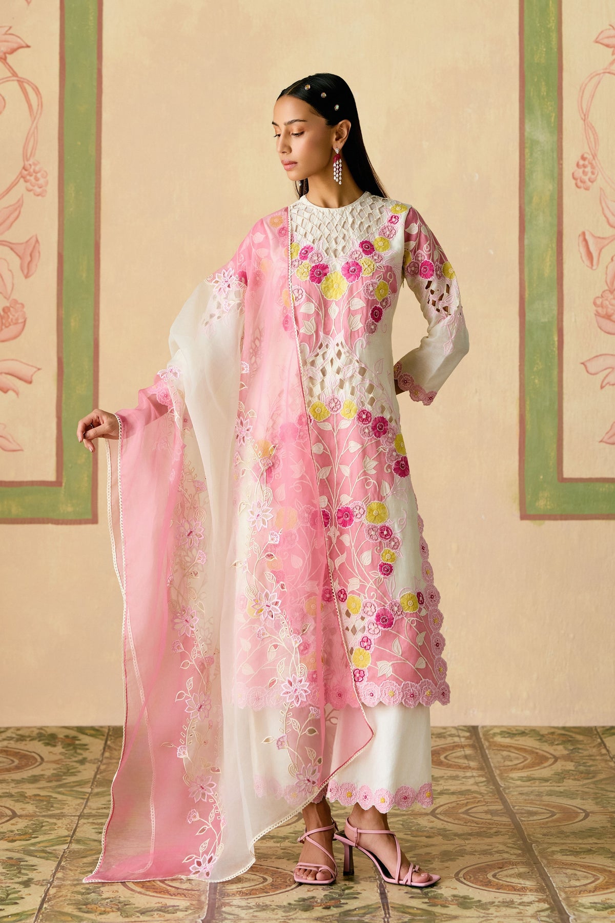 Applique Kurta Set
