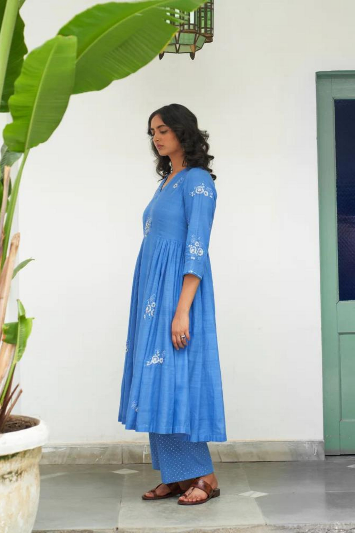 Asmani Sitara Kali Kurta Set