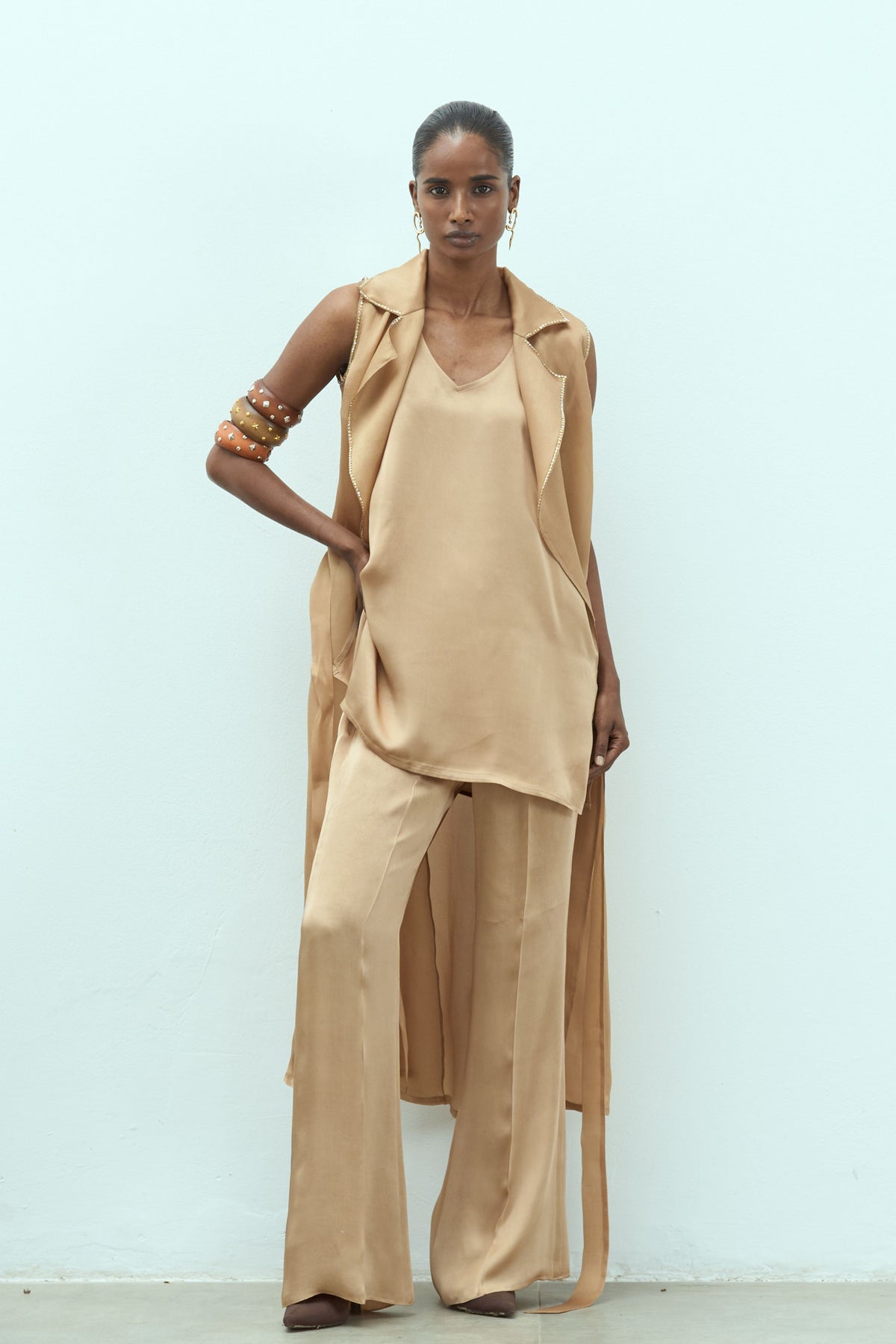 Sunlit Beige Zinnia Set