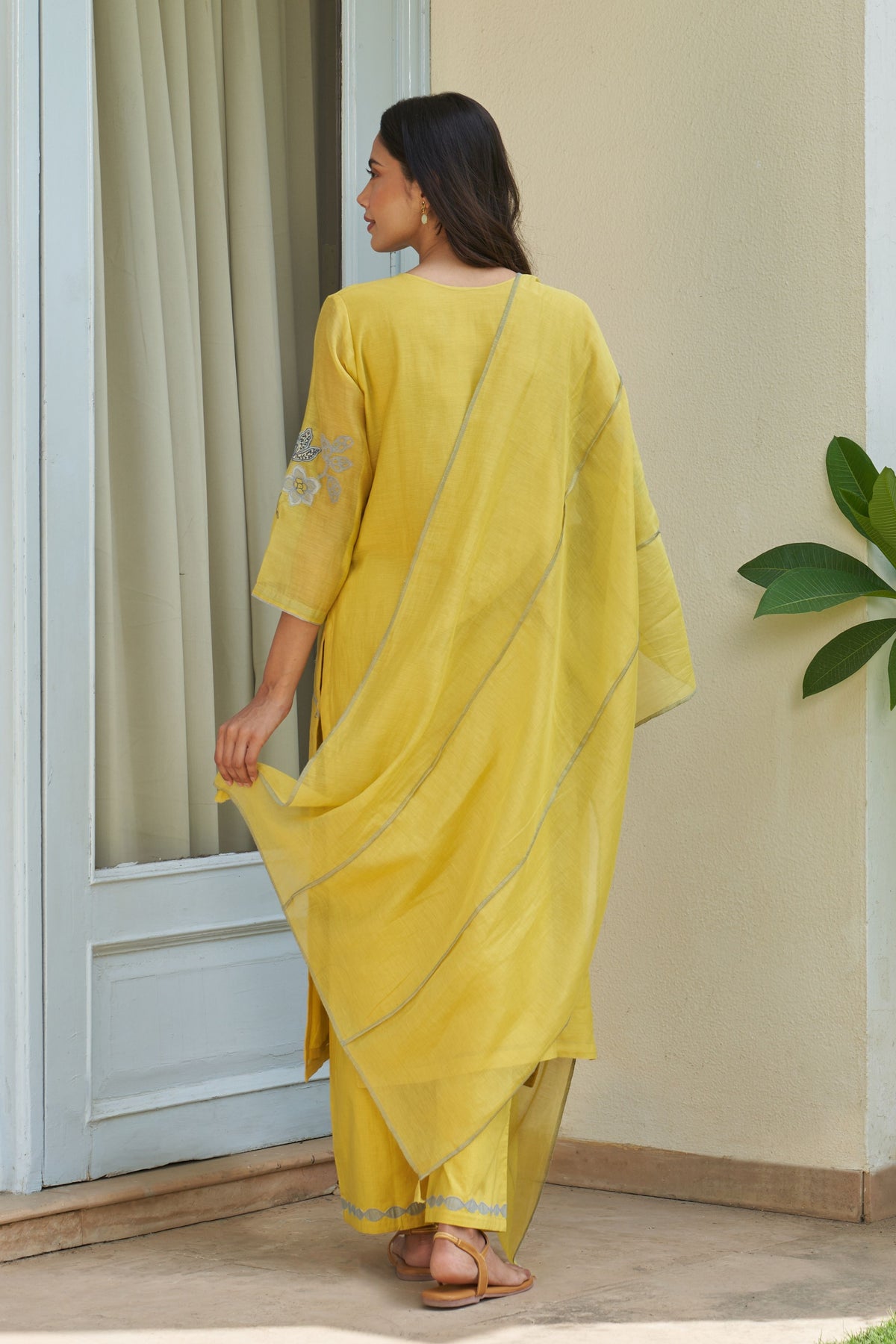 Daffodil Applique Embroidered Kurta Set