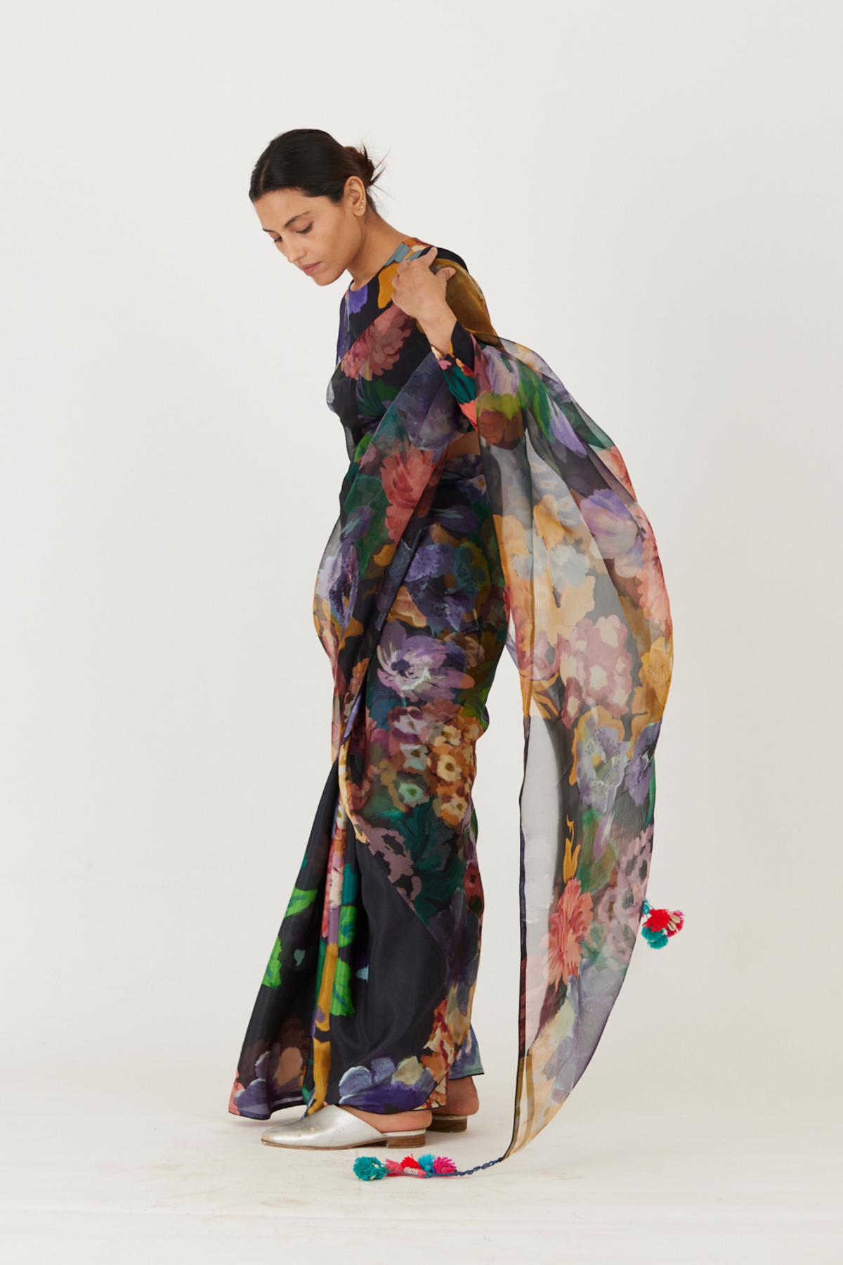 Farah Black Saree