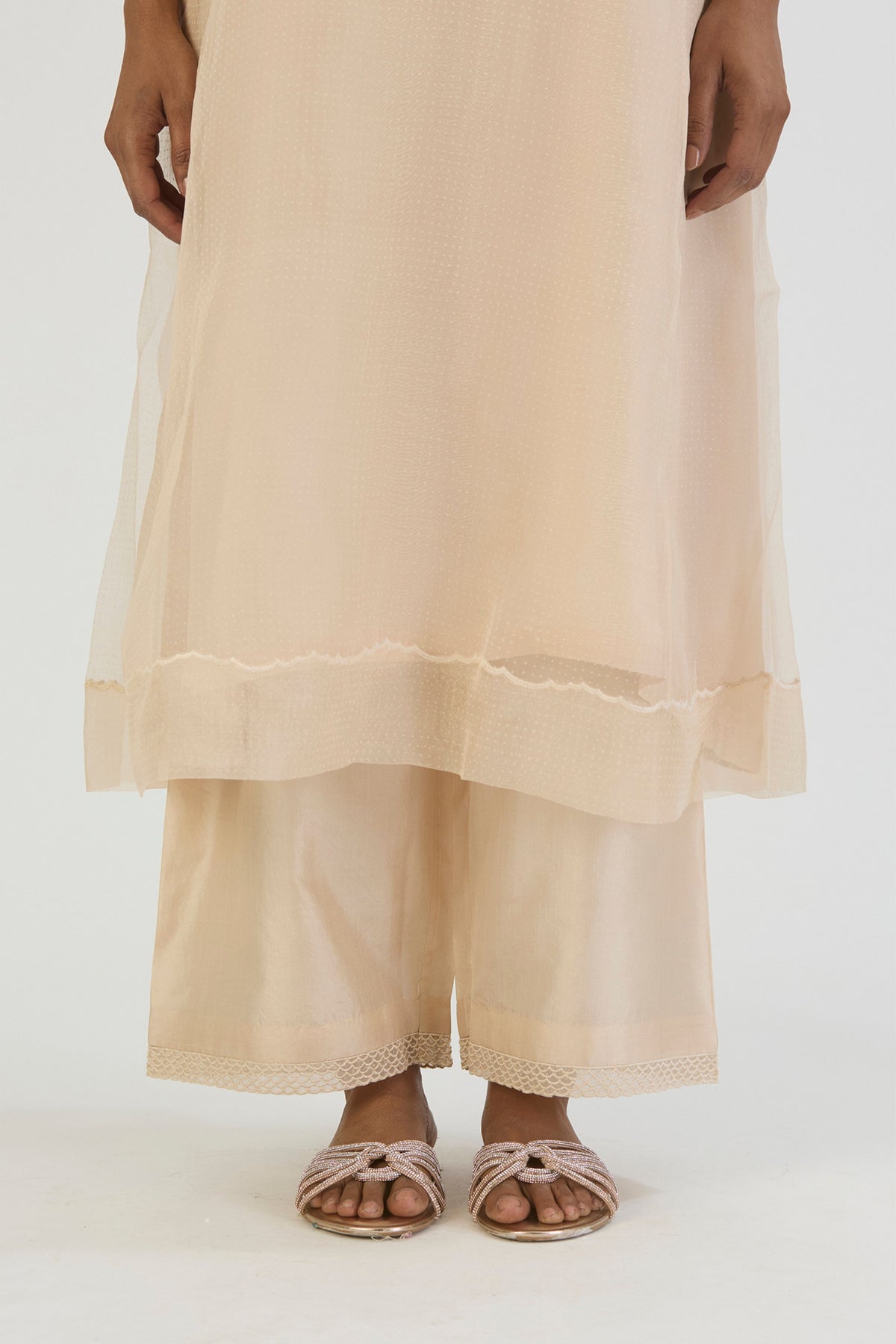 Oats Janki Kurta and Pant