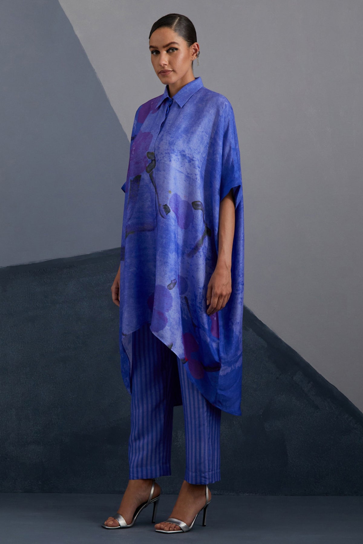 Vineyard Blue Kaftan Set