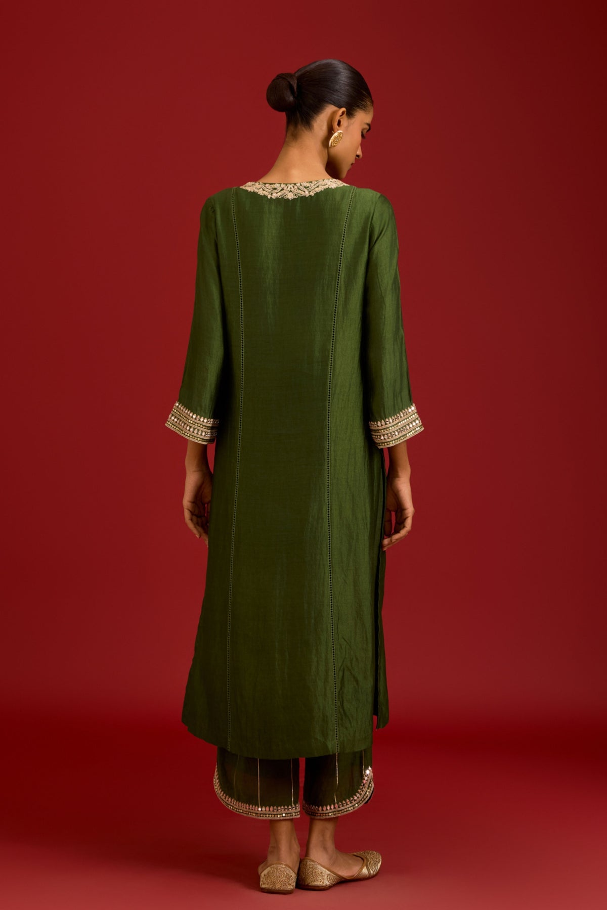 Green Chinniya Kurta Set
