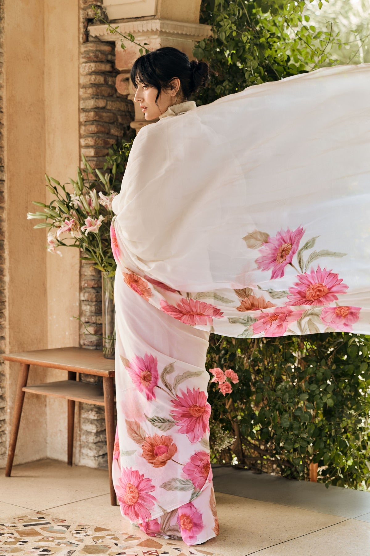 Vera White Chiffon Saree