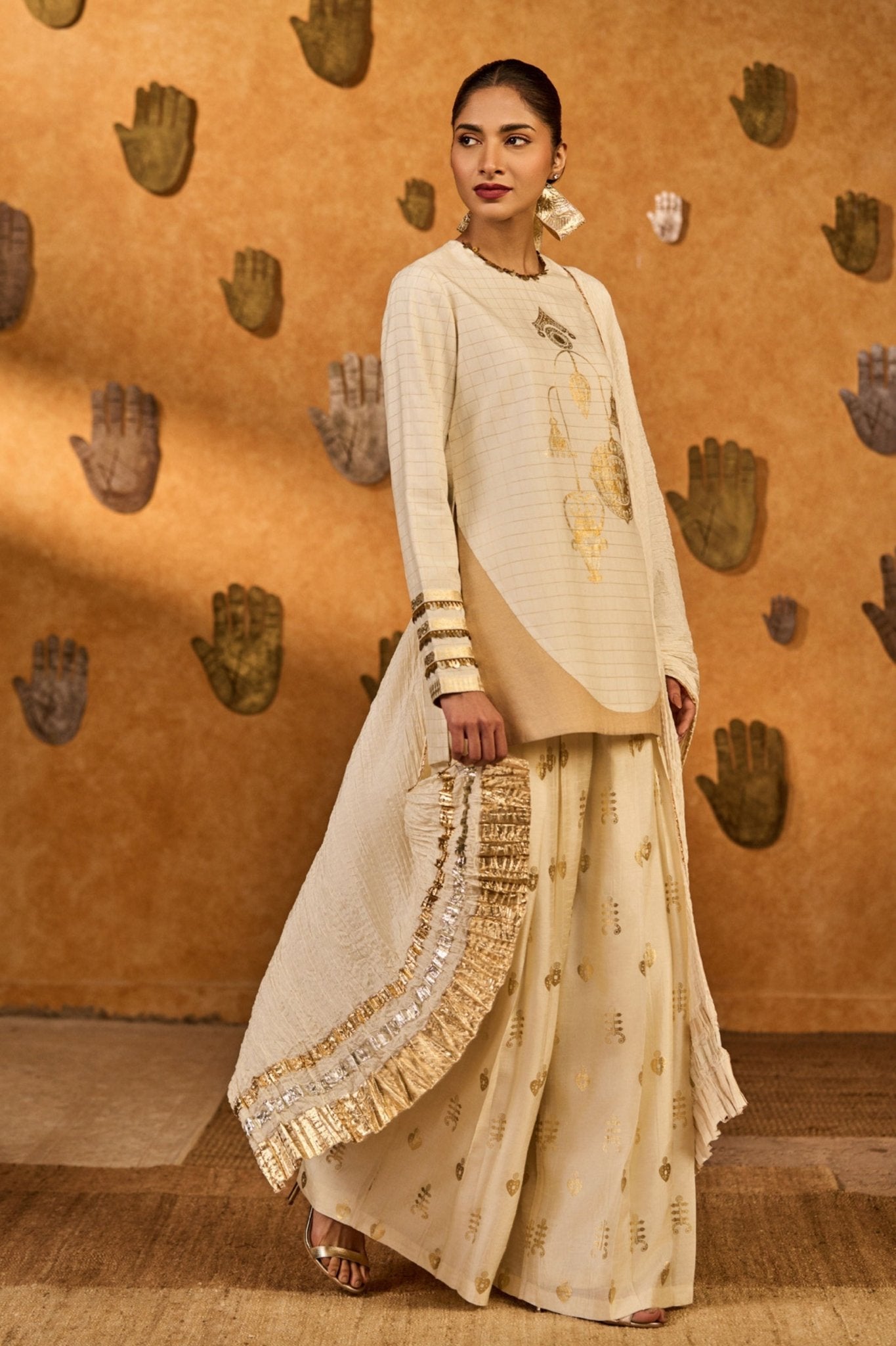 Ivory Trinklet Kurta Set - Masaba - Elahe