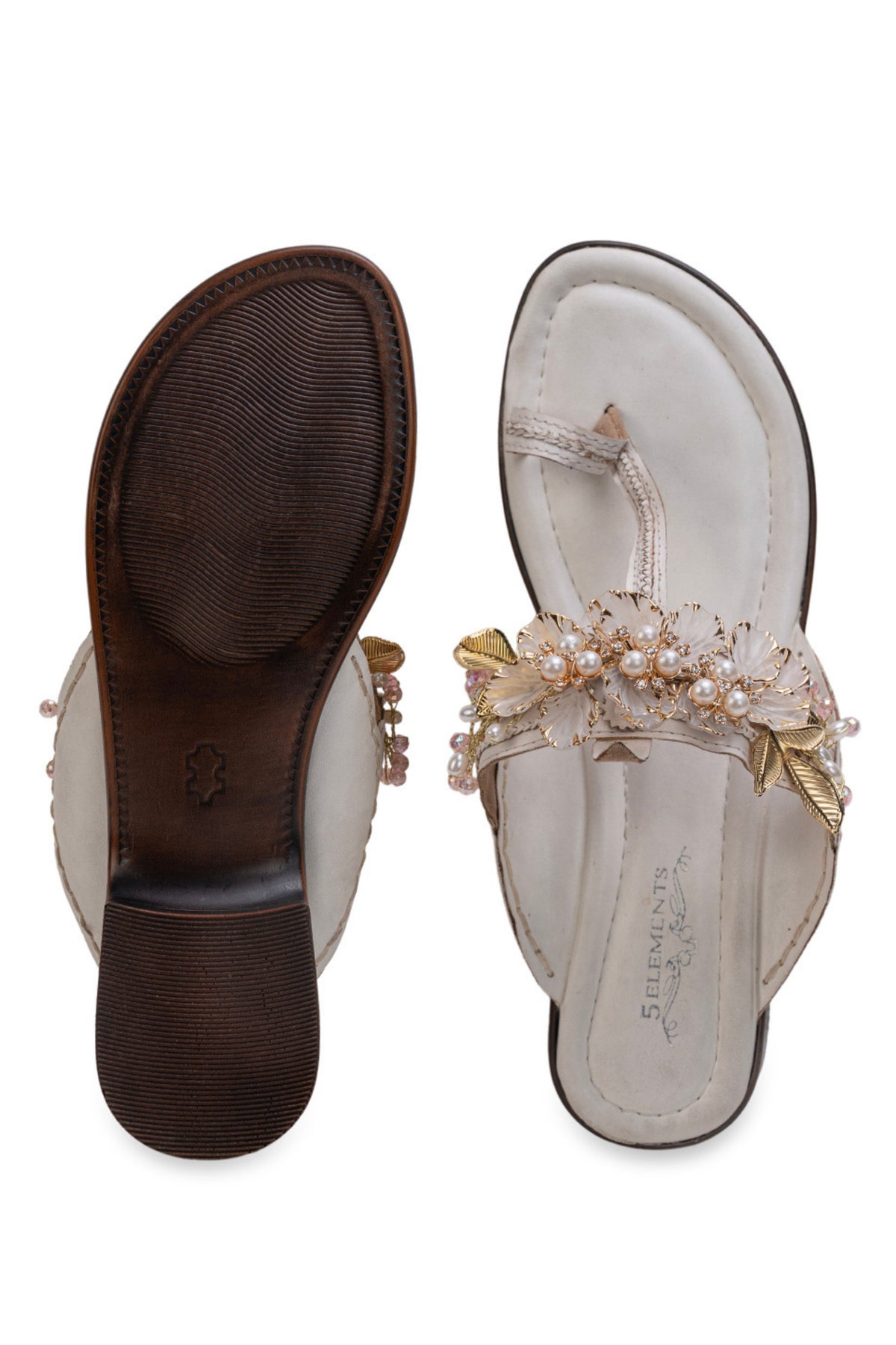 Noorza White Kolhapuri