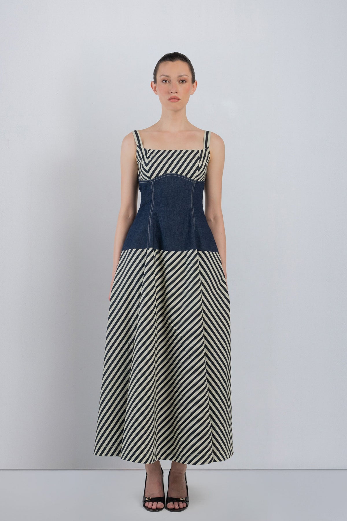 Ivitsa Dress