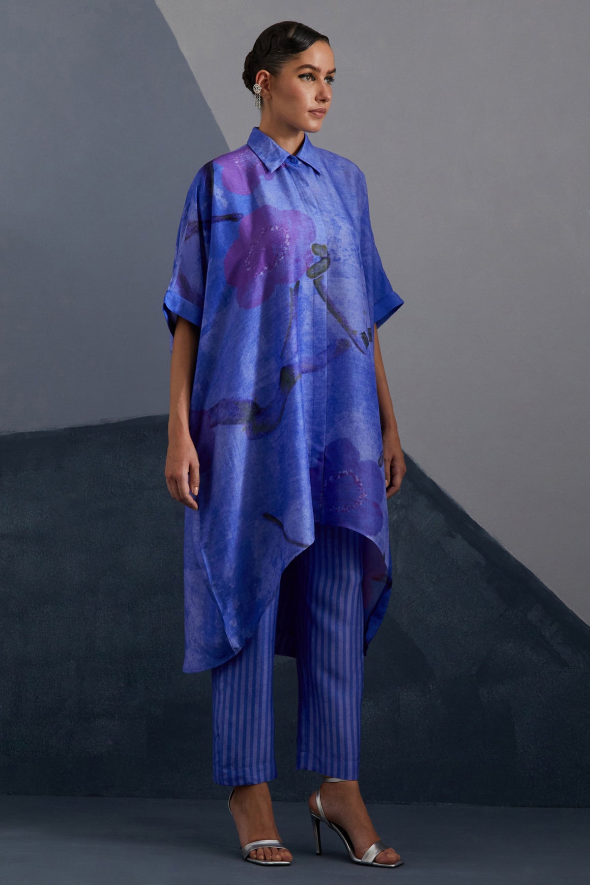Vineyard Blue Kaftan Set
