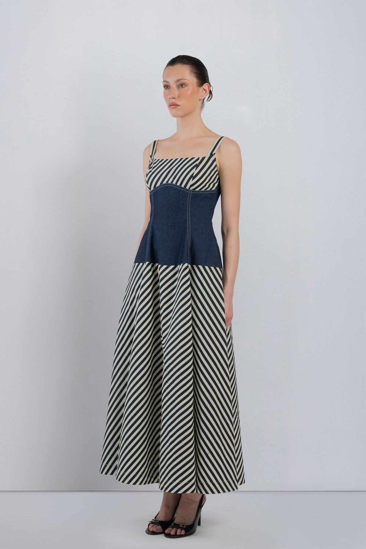 Ivitsa Dress