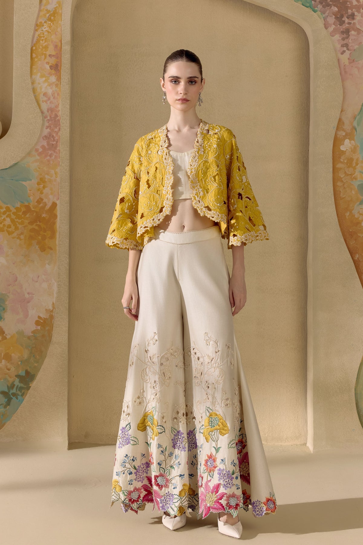Ivory Fleur Sharara