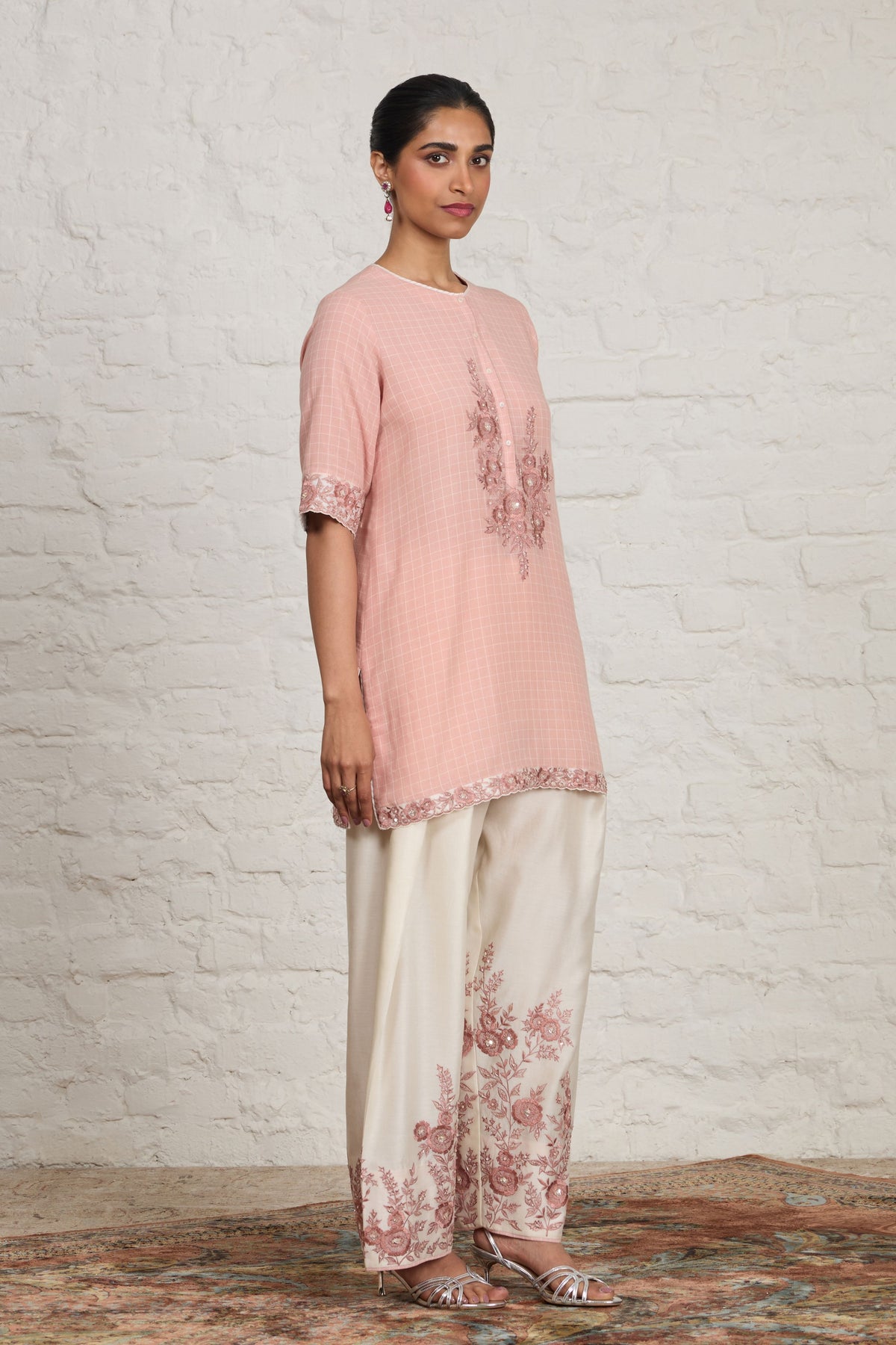Evelyn Short Kurta Set