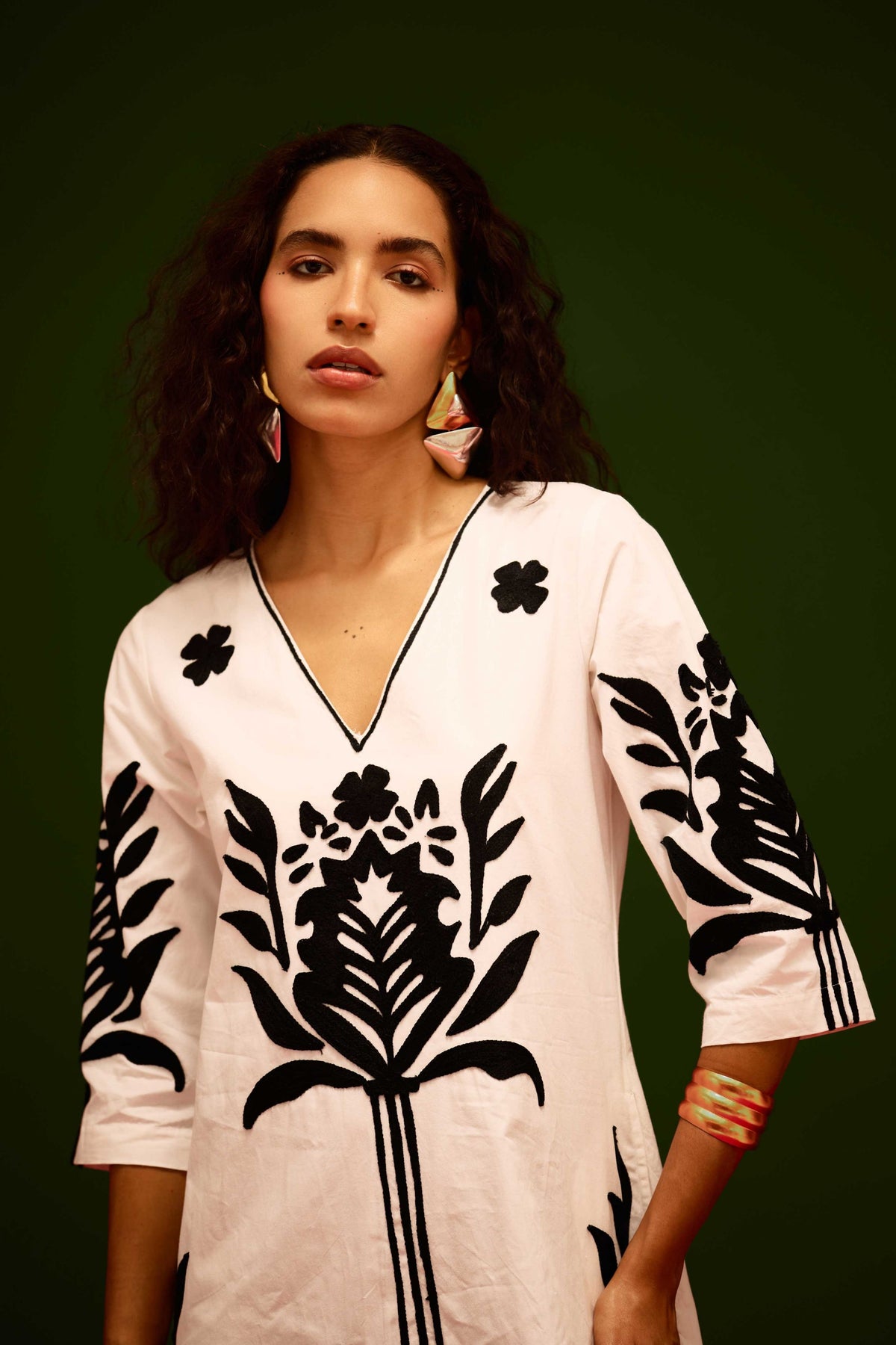 Black Tulip Ivory Dress