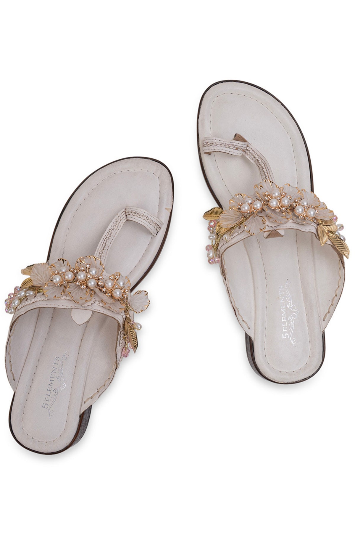Noorza White Kolhapuri