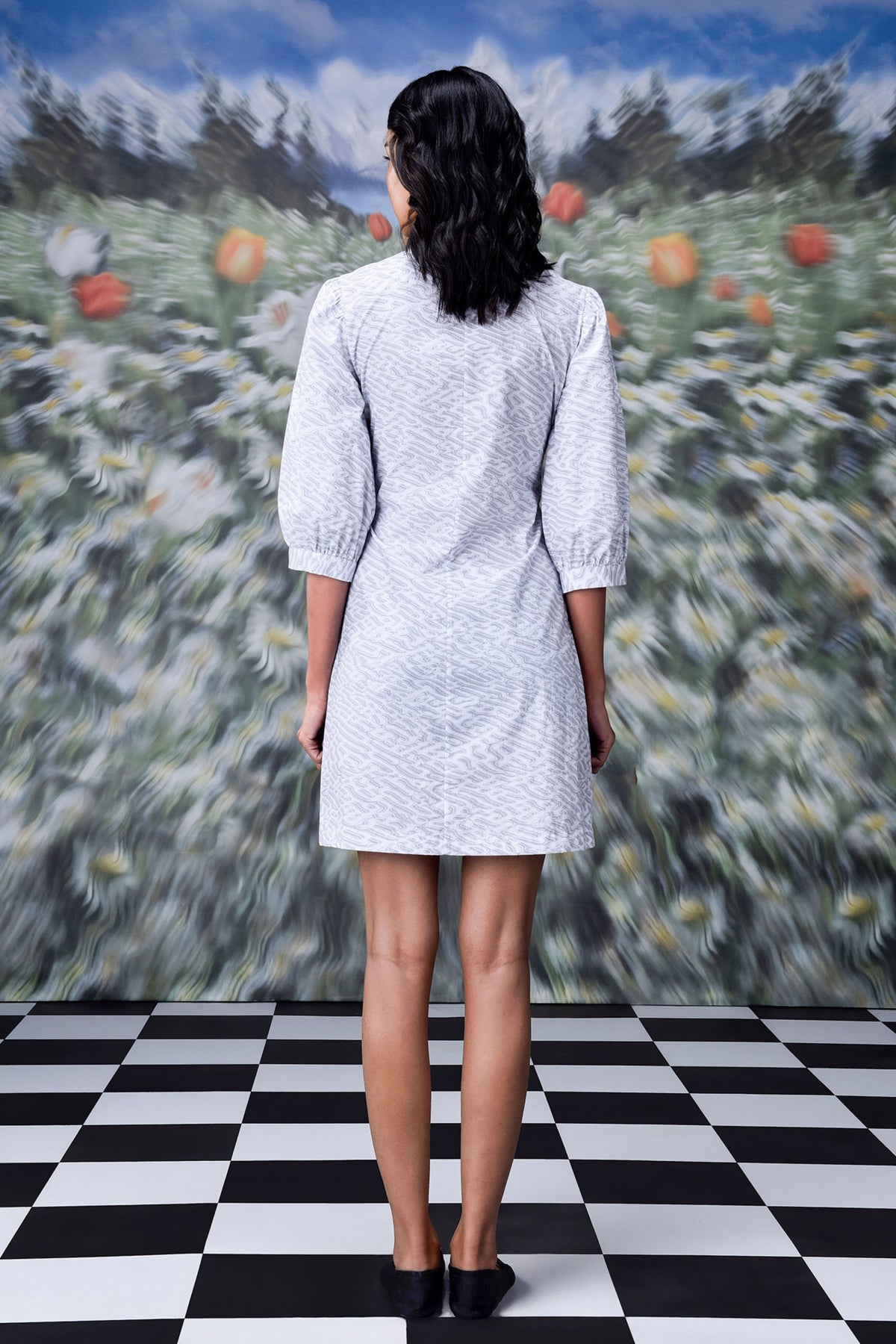 Labyrinth Print Wraparound Pearl Grey