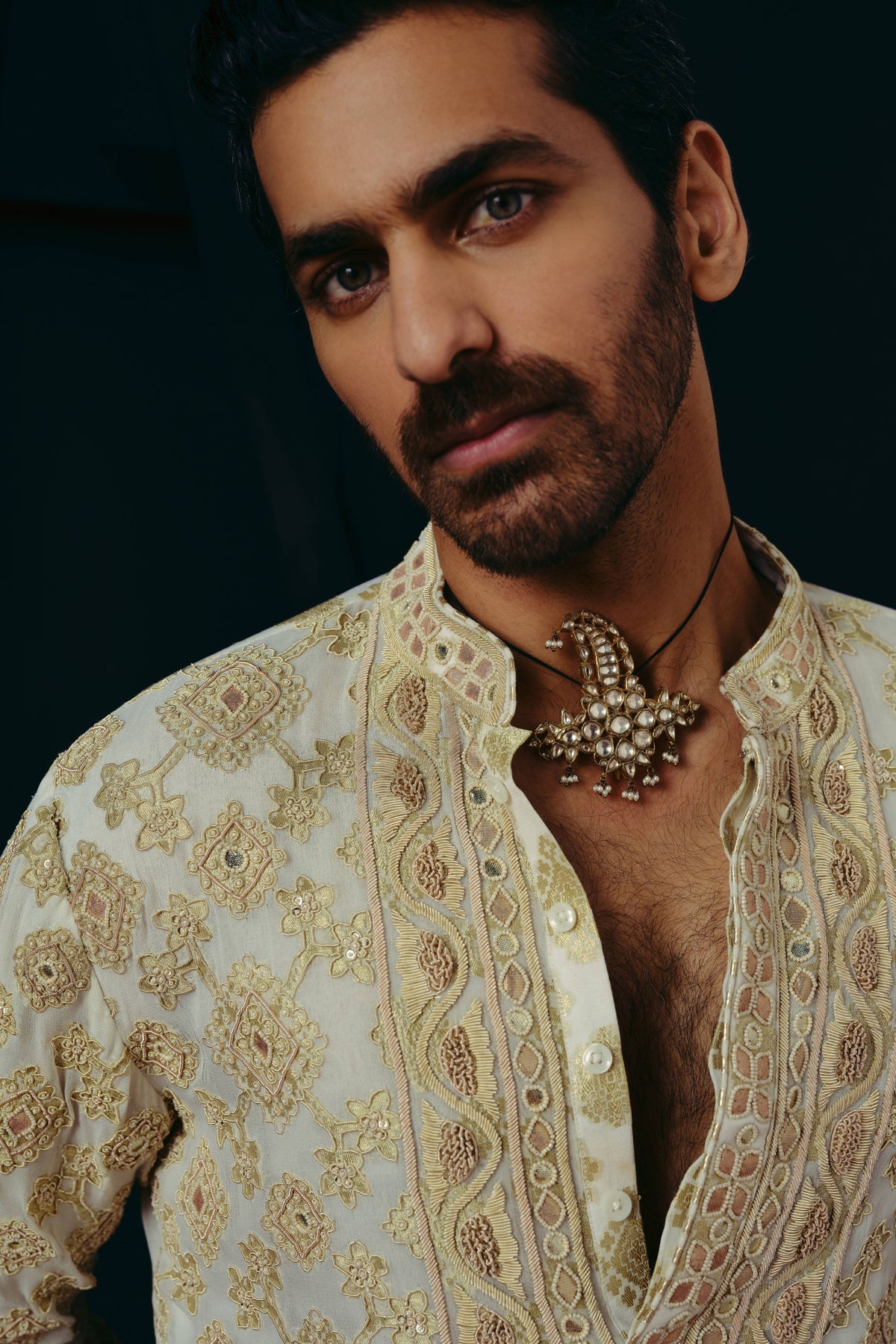 Avyaya Kurta Set