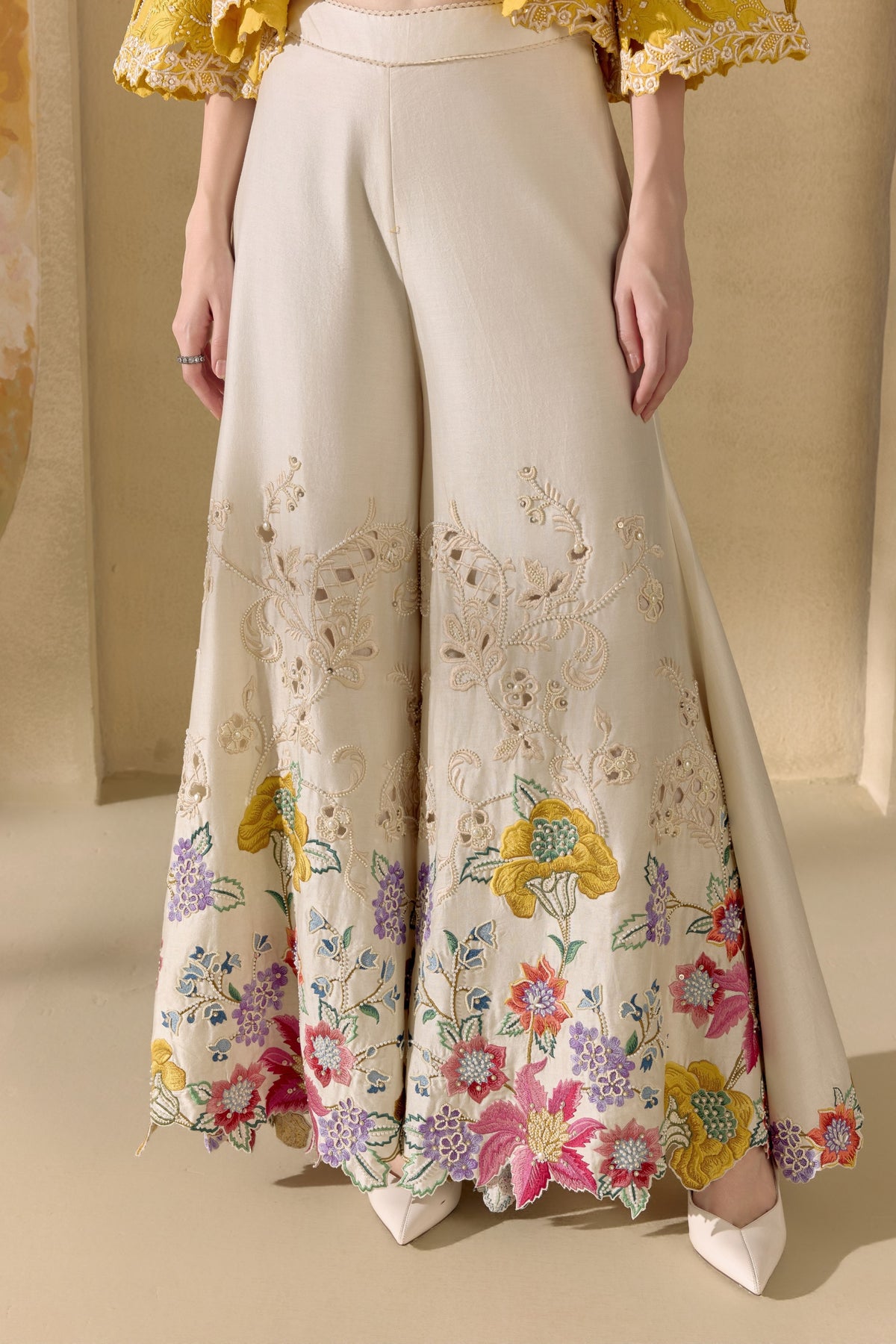Ivory Fleur Sharara