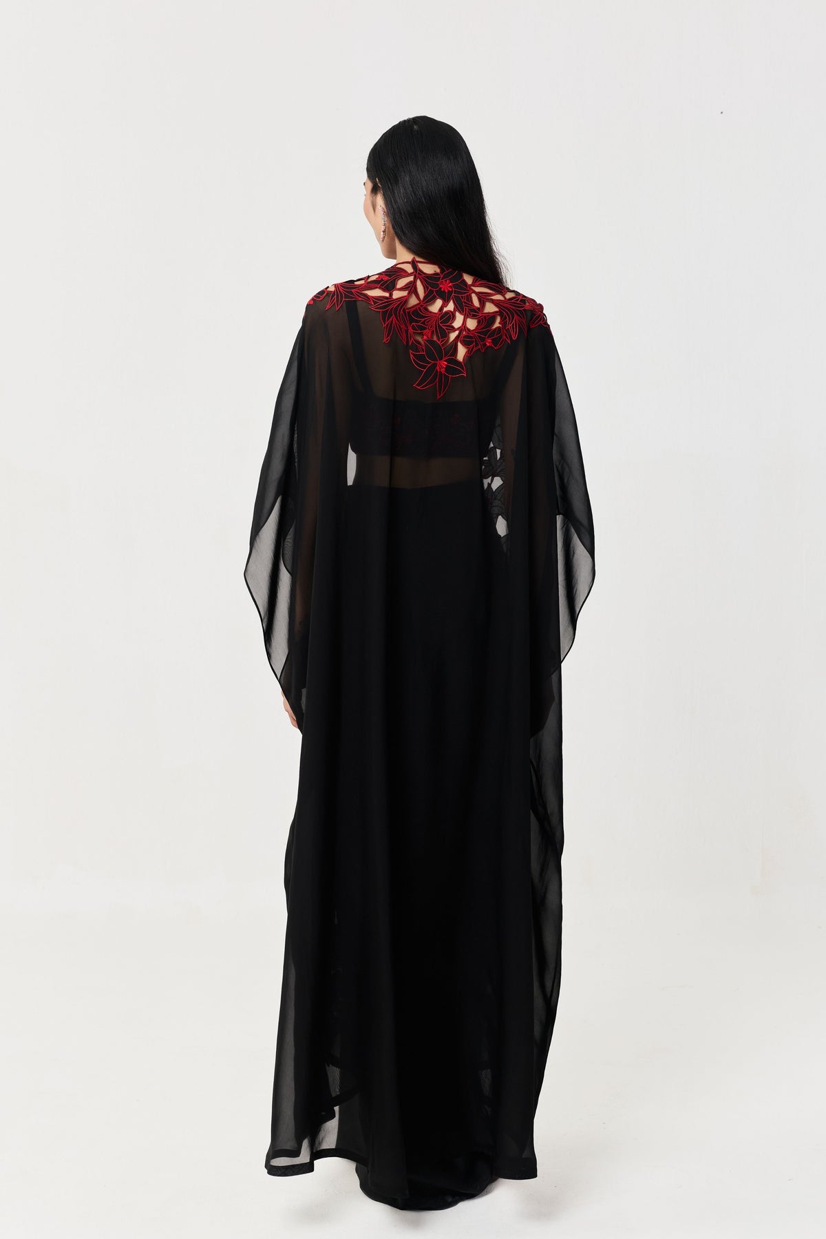 Wild Lily Black Red Cape Set