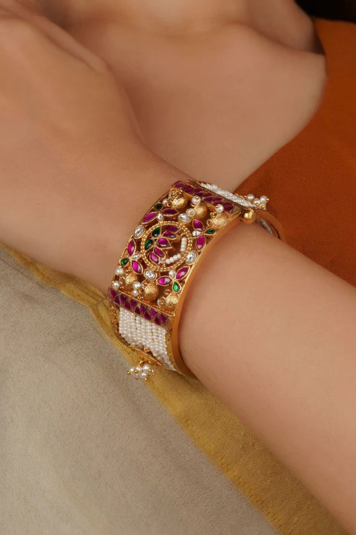 Multicolor Jadau Kundan Bangle