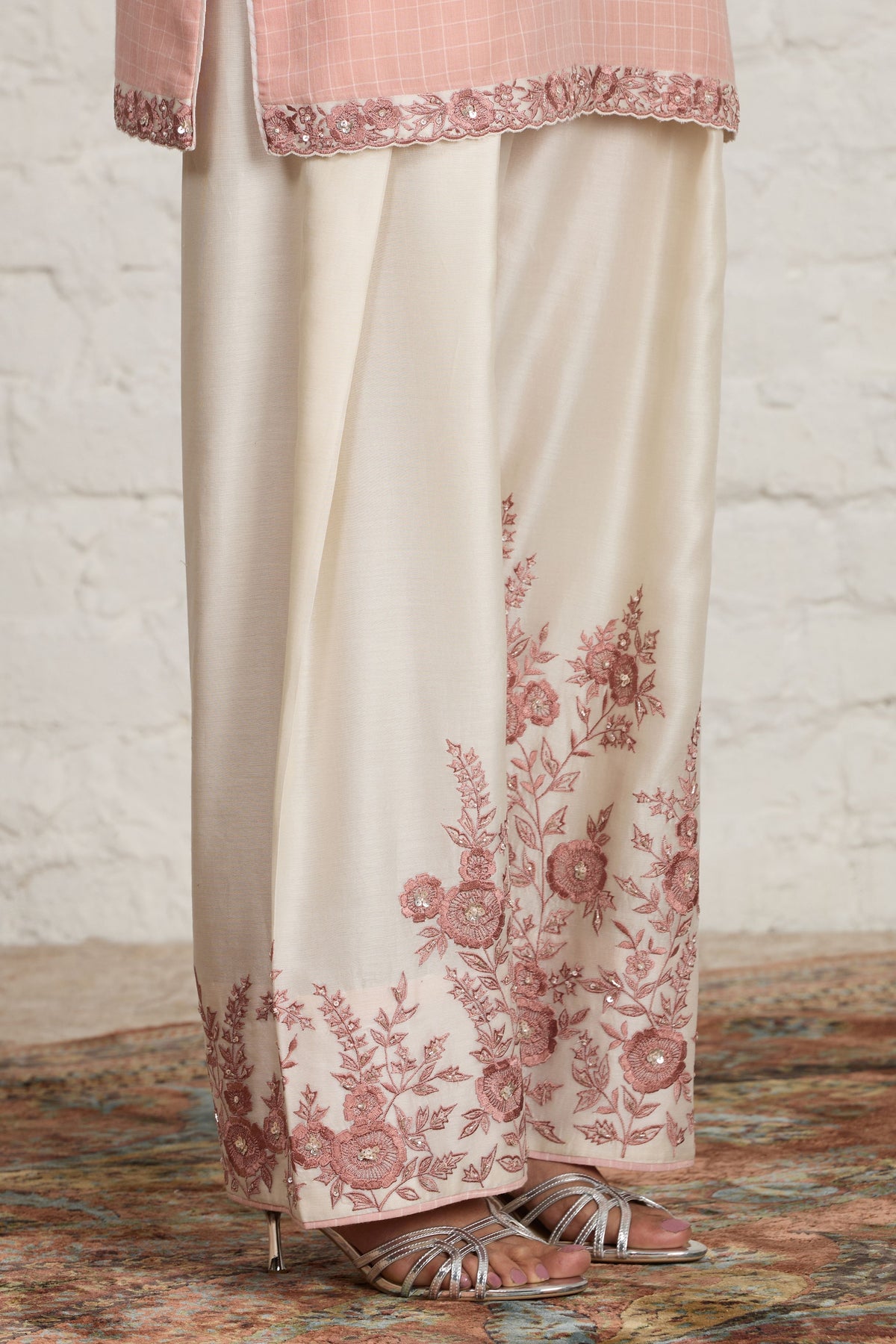 Evelyn Short Kurta Set