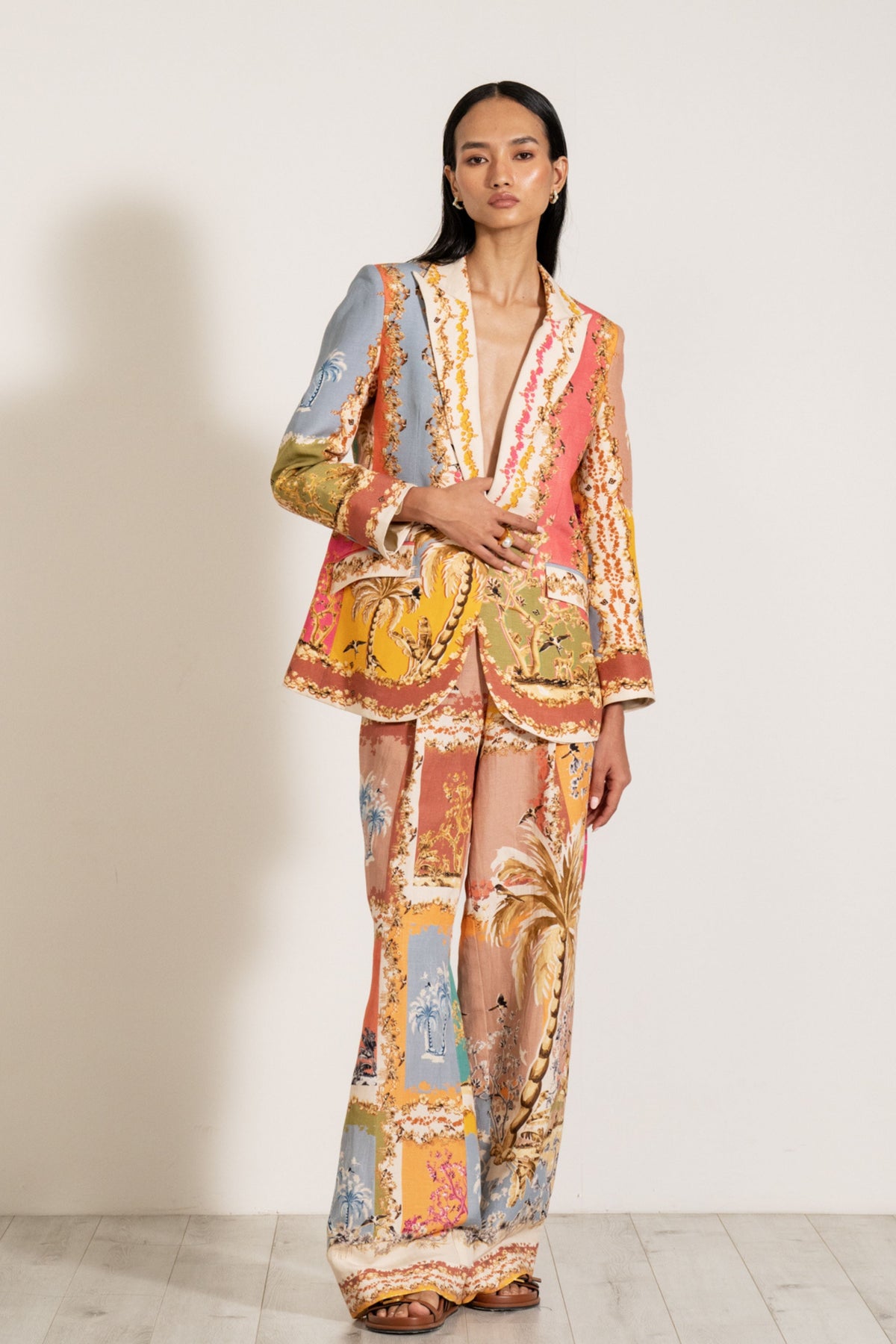 Amara Knotch Collar Jacket