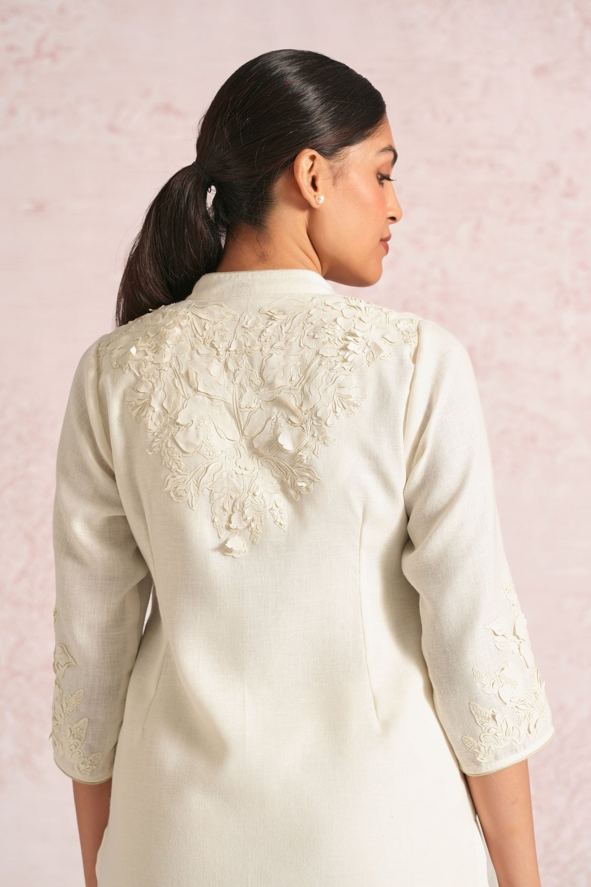 Floral Off White Kurta & Pant