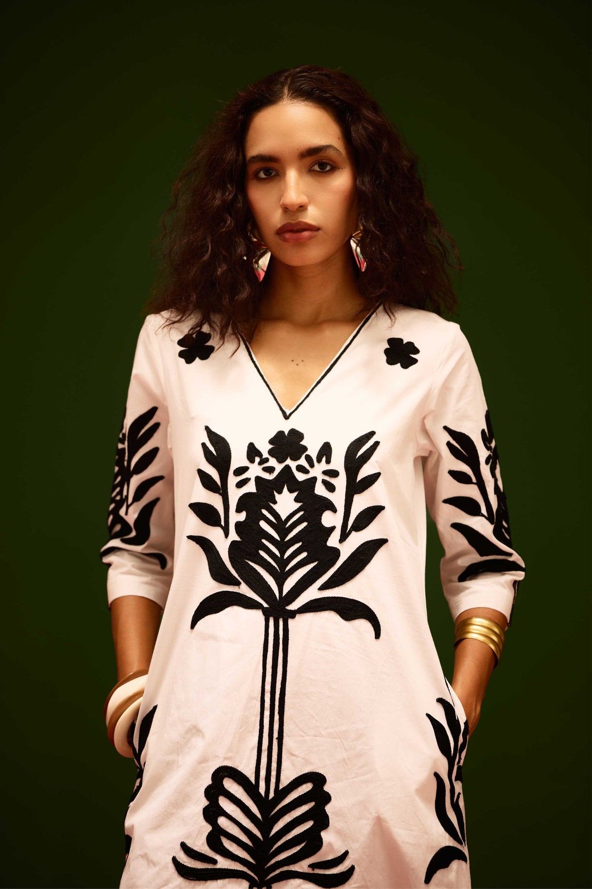 Black Tulip Ivory Dress