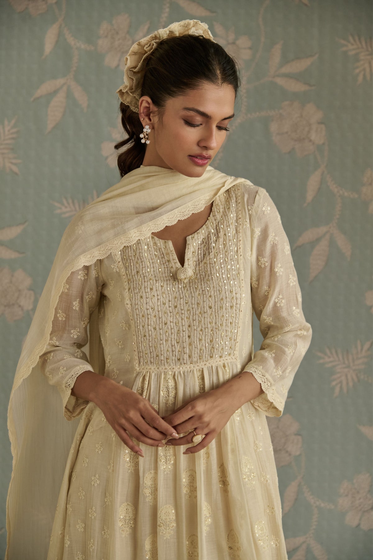 Ivory Nera Kurta Set