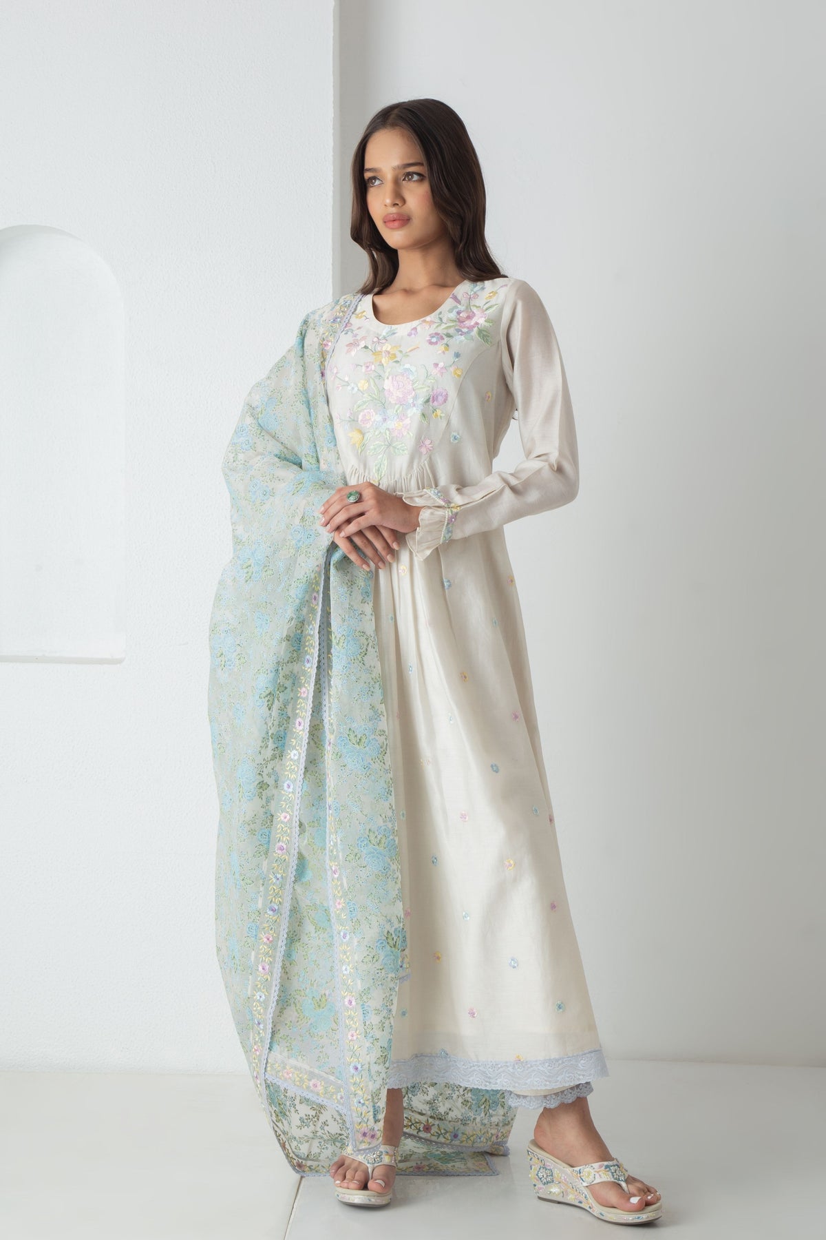 Ivory Yeva Kurta Set