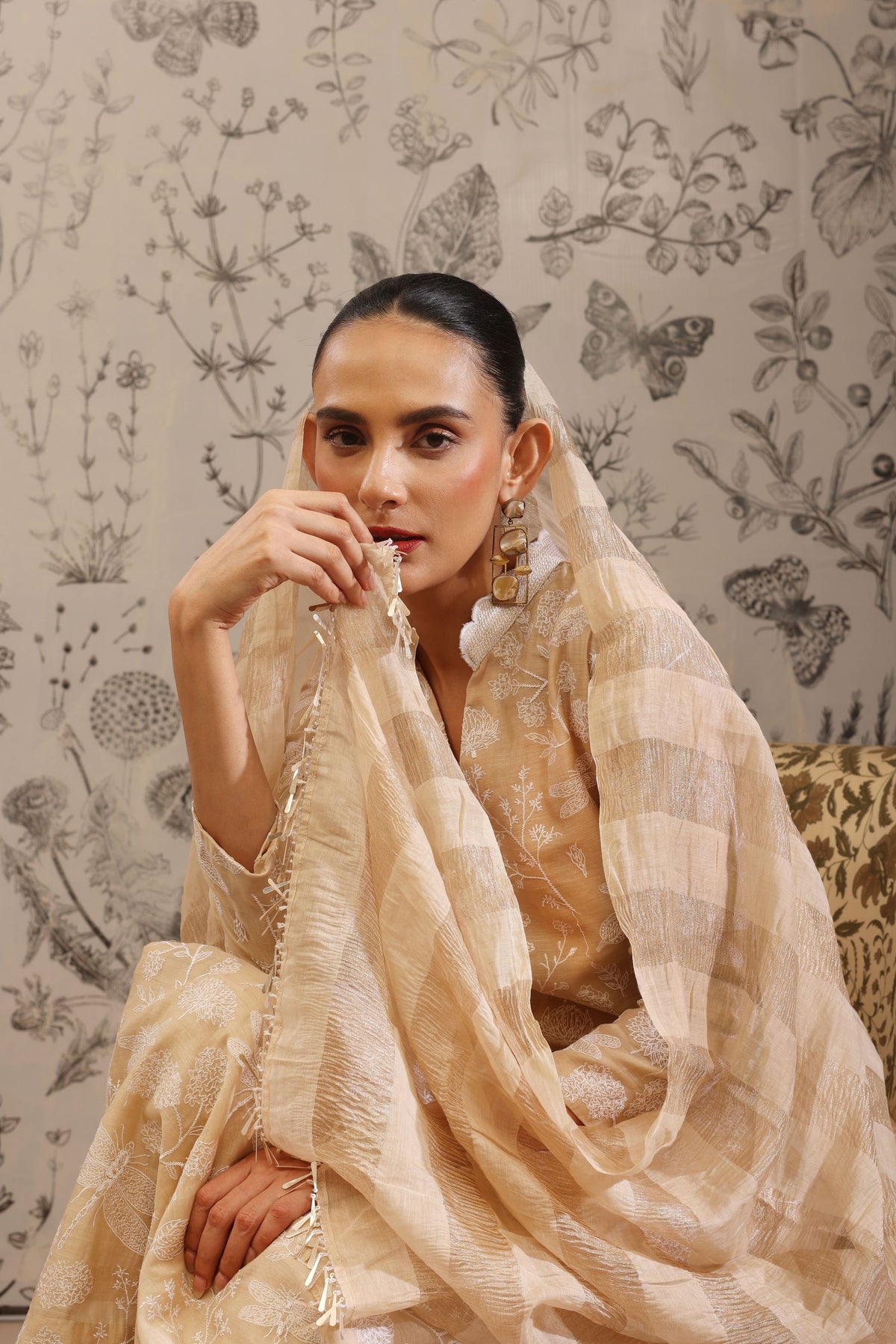 Gulma Beige Kurta Set
